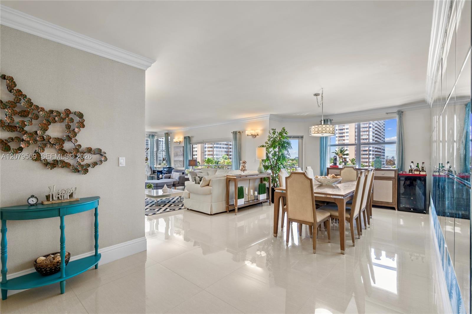 1950 S Ocean Drive 4E — photo