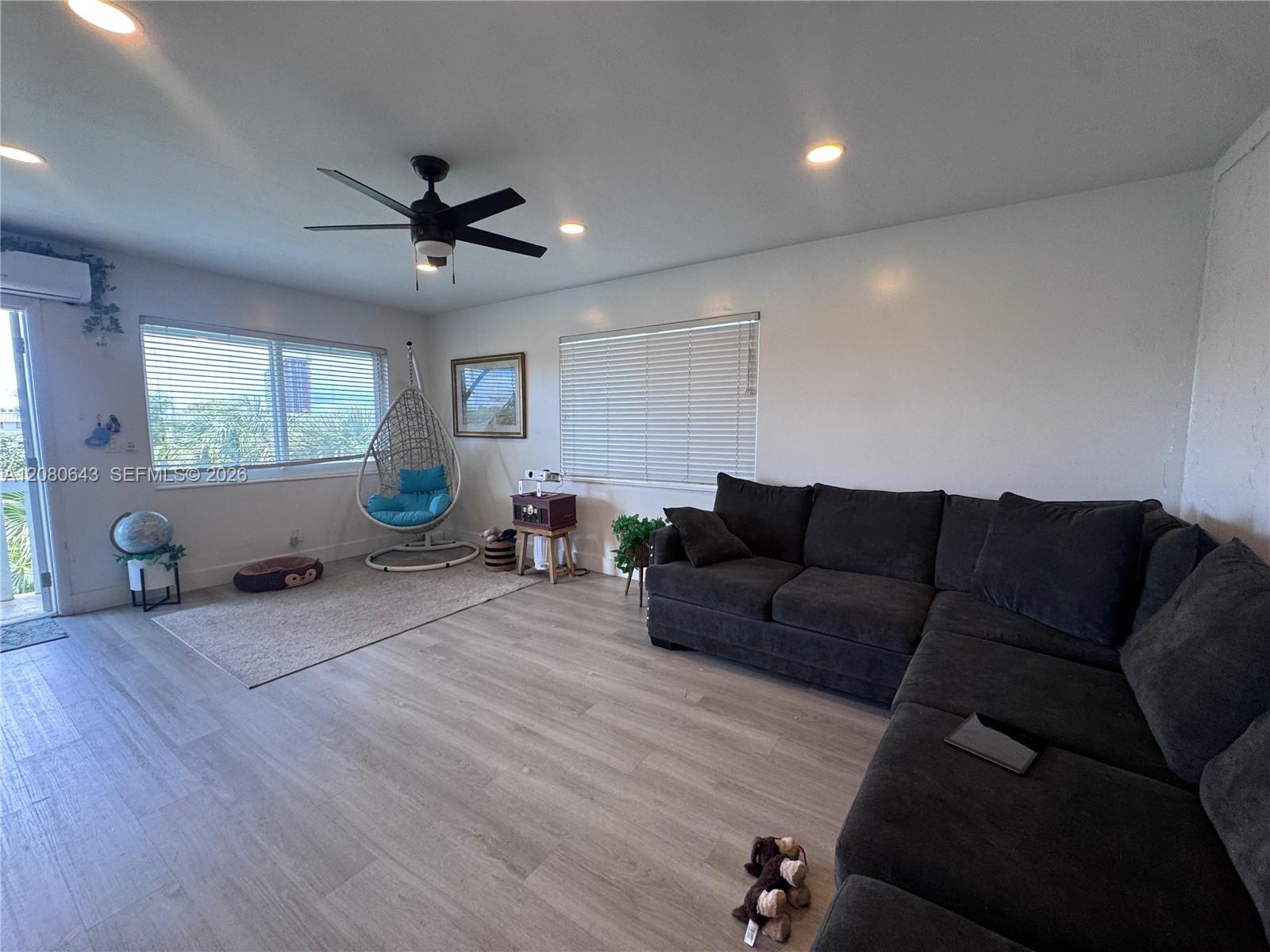 455 Golden Isles Drive 310 — photo