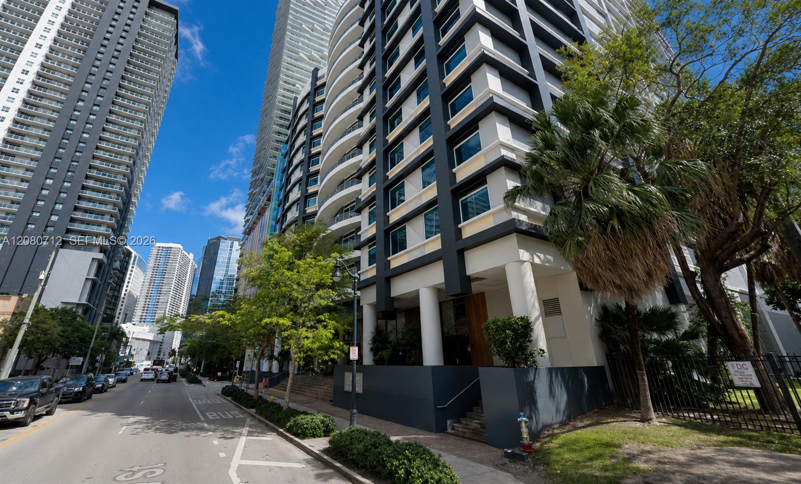 40 SW 13th Street S-1003Mz — photo