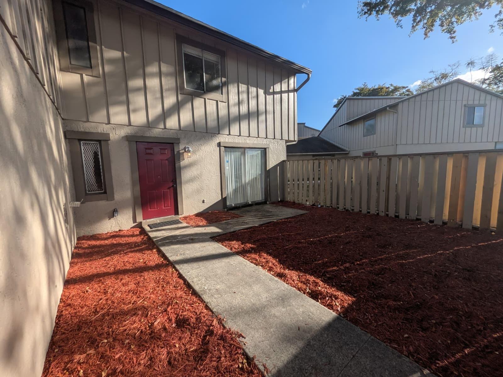 5702 NW 22nd Court Unit 28-B — photo