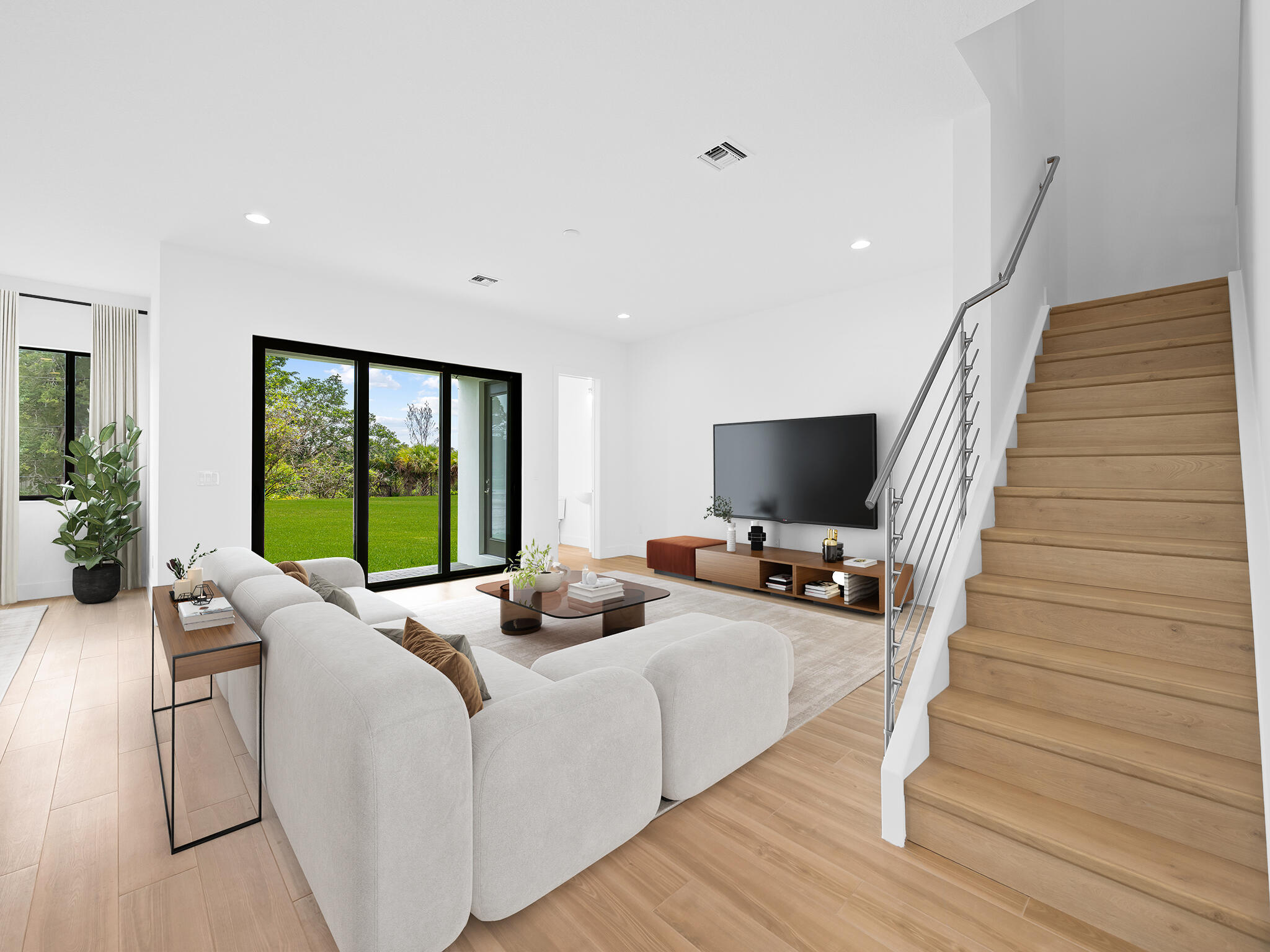 1437 SW 23rd Court — photo