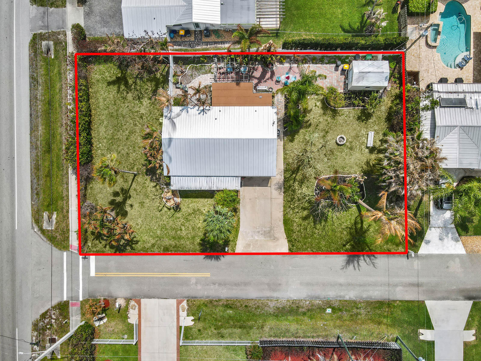 1180 NE Crescent Street — photo