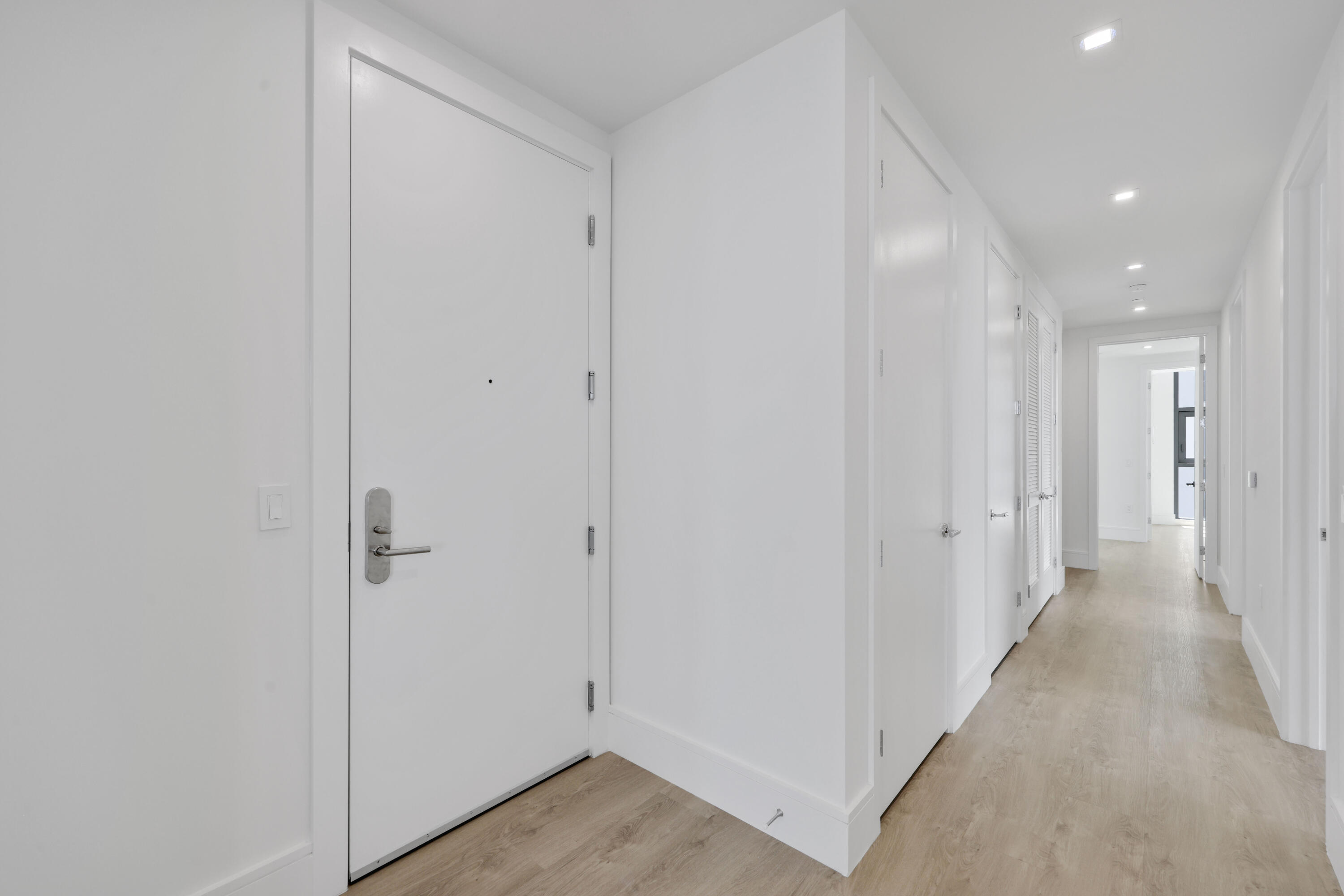 220 Lake Shore Drive 1823 — photo