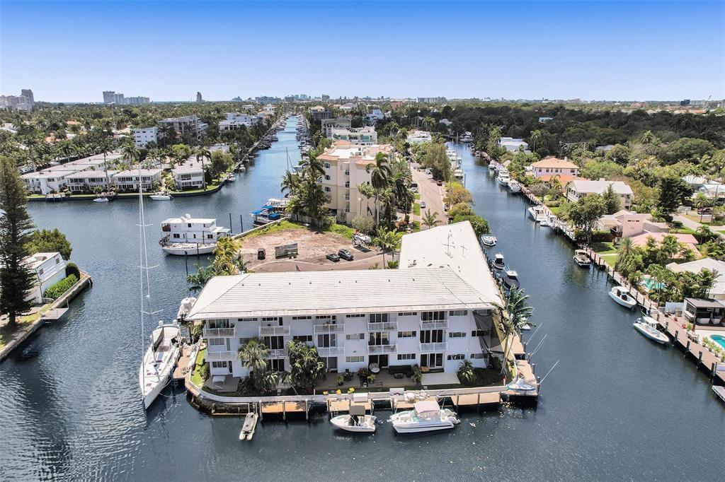 535 Hendricks Isle 209 — photo