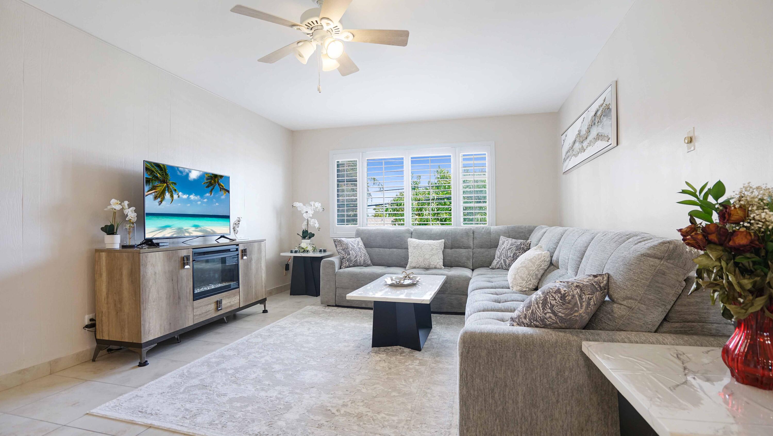 400 S Cypress Road 428 — photo