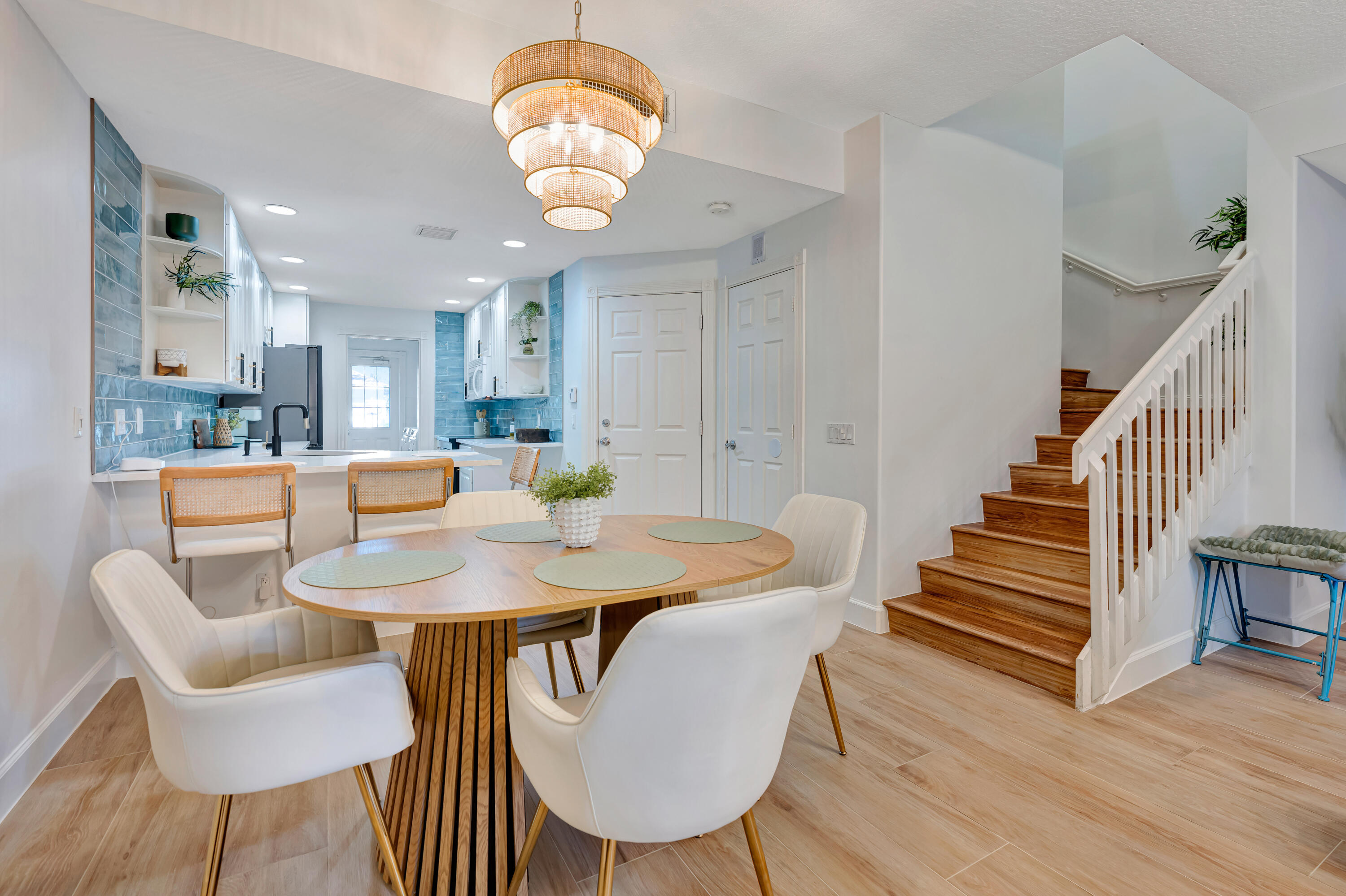 3032 W Community Drive — photo