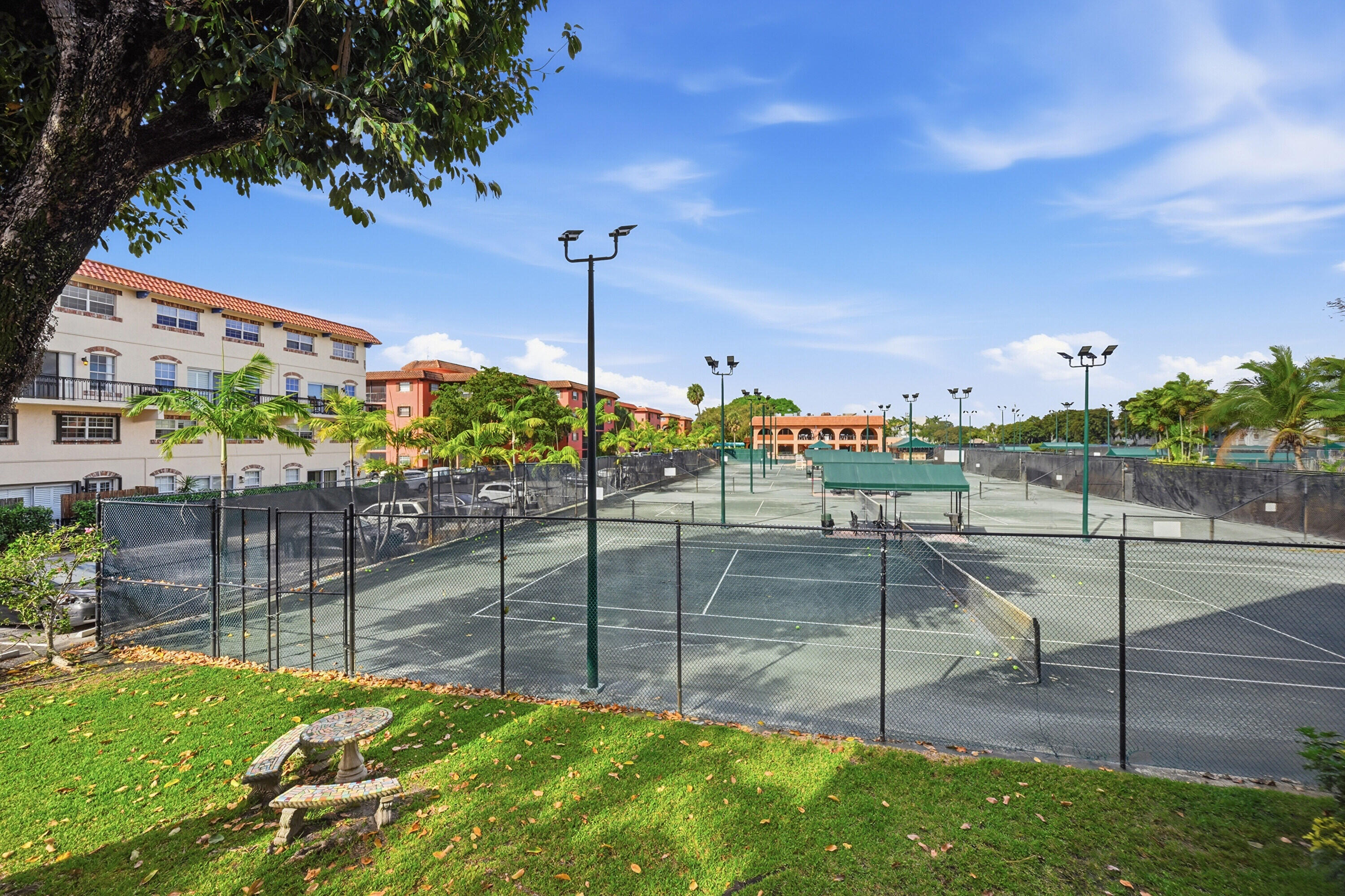 630 Tennis Club Drive Unit 204 — photo