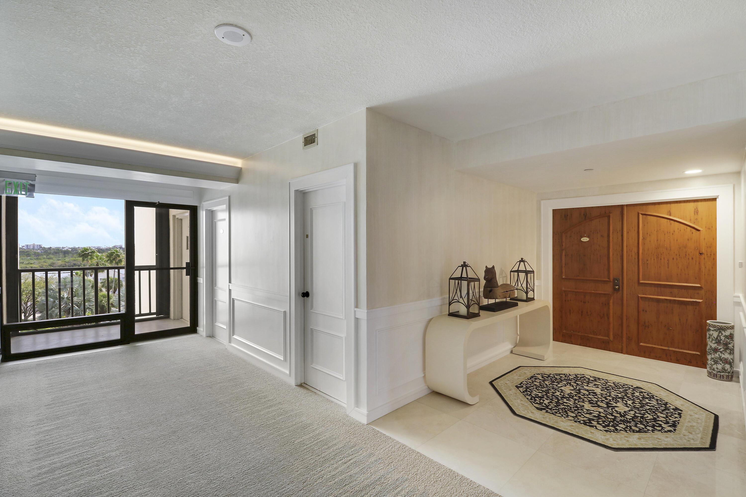 3322 Casseekey Island Road 604 — photo