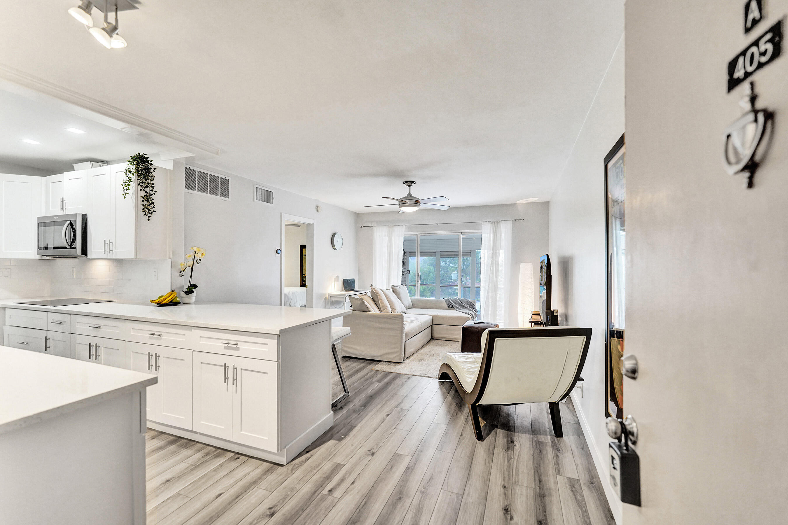 3040 NE 16th Avenue a405 — photo