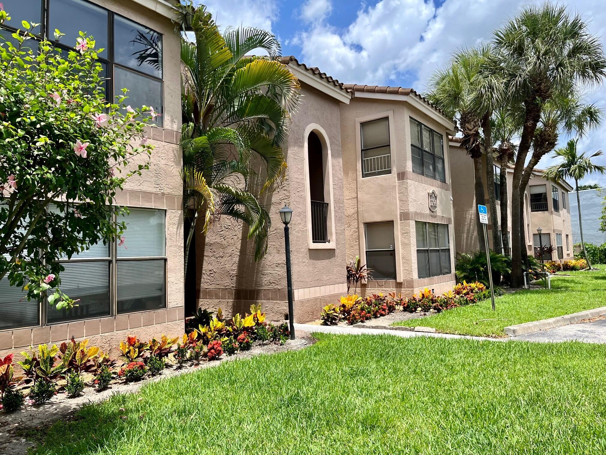 2796 S University Drive 2207 — photo