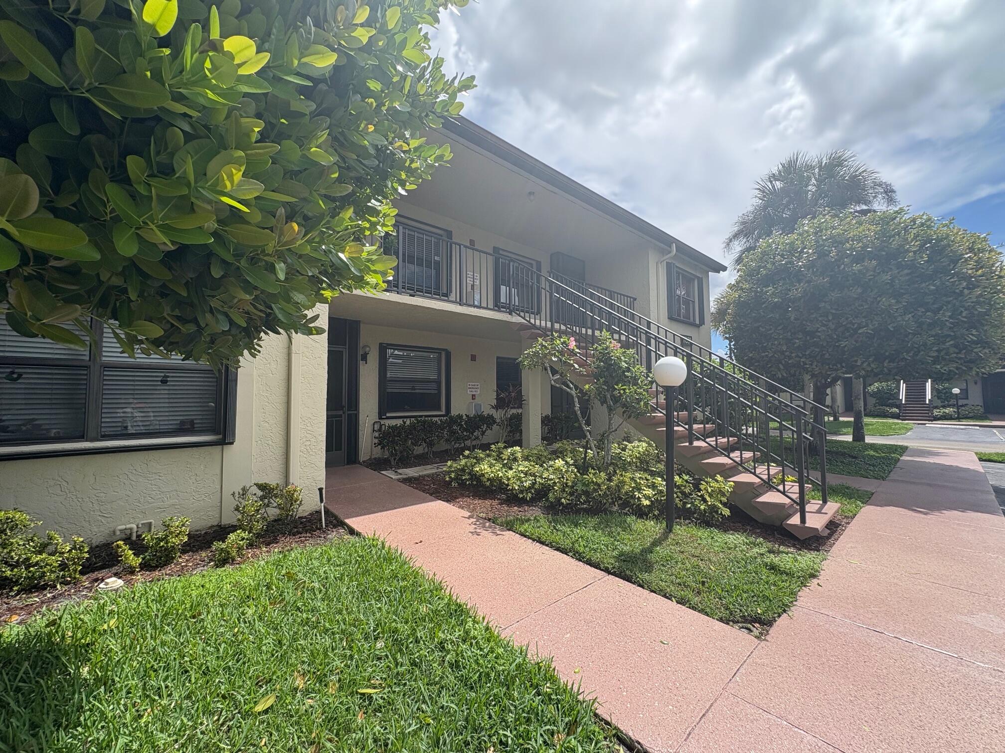 7831 Willow Spring Drive 526 — photo