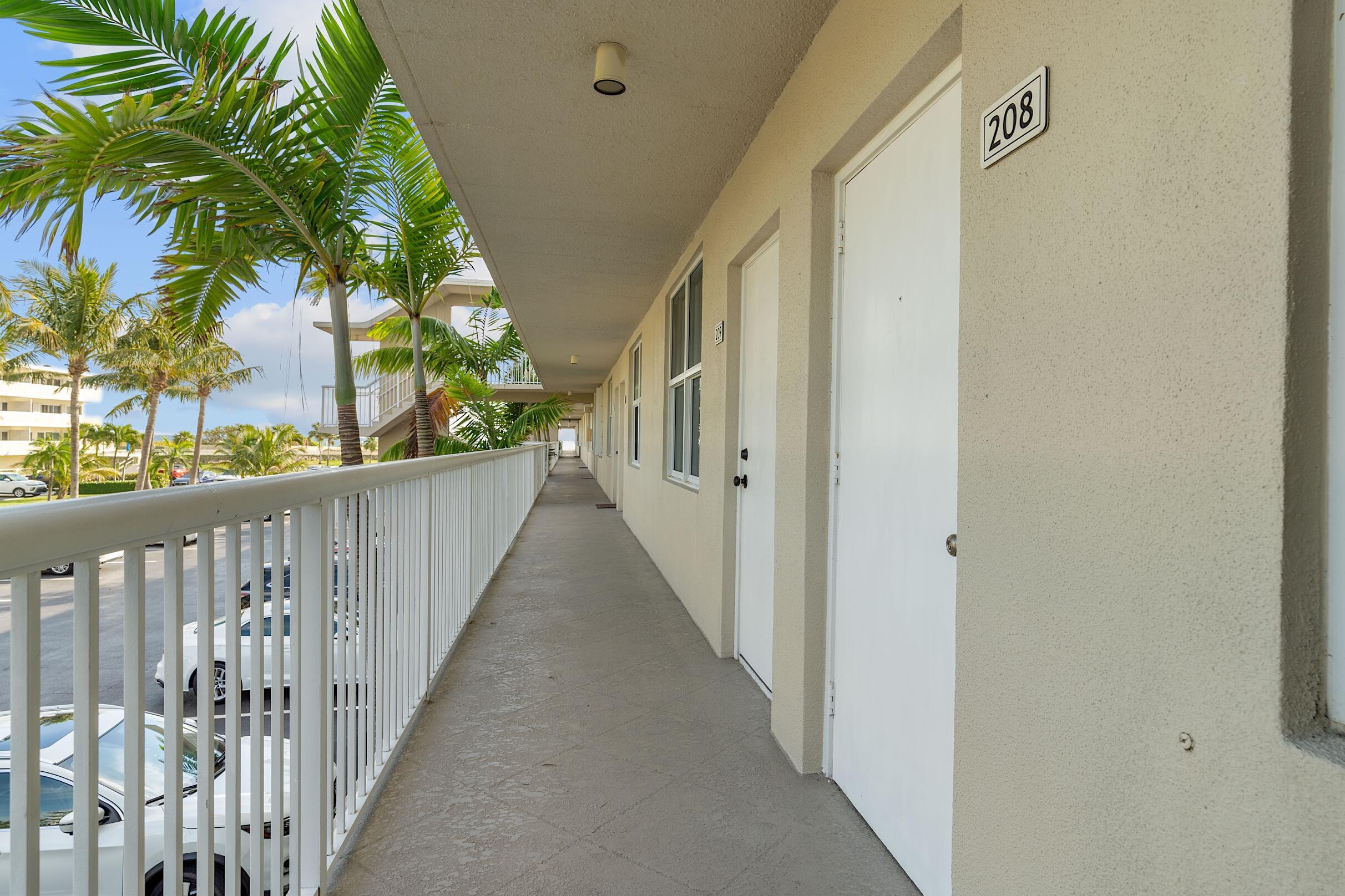 2565 S Ocean Boulevard 208 — photo