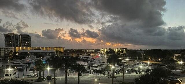 907 Marina Drive 401 — photo