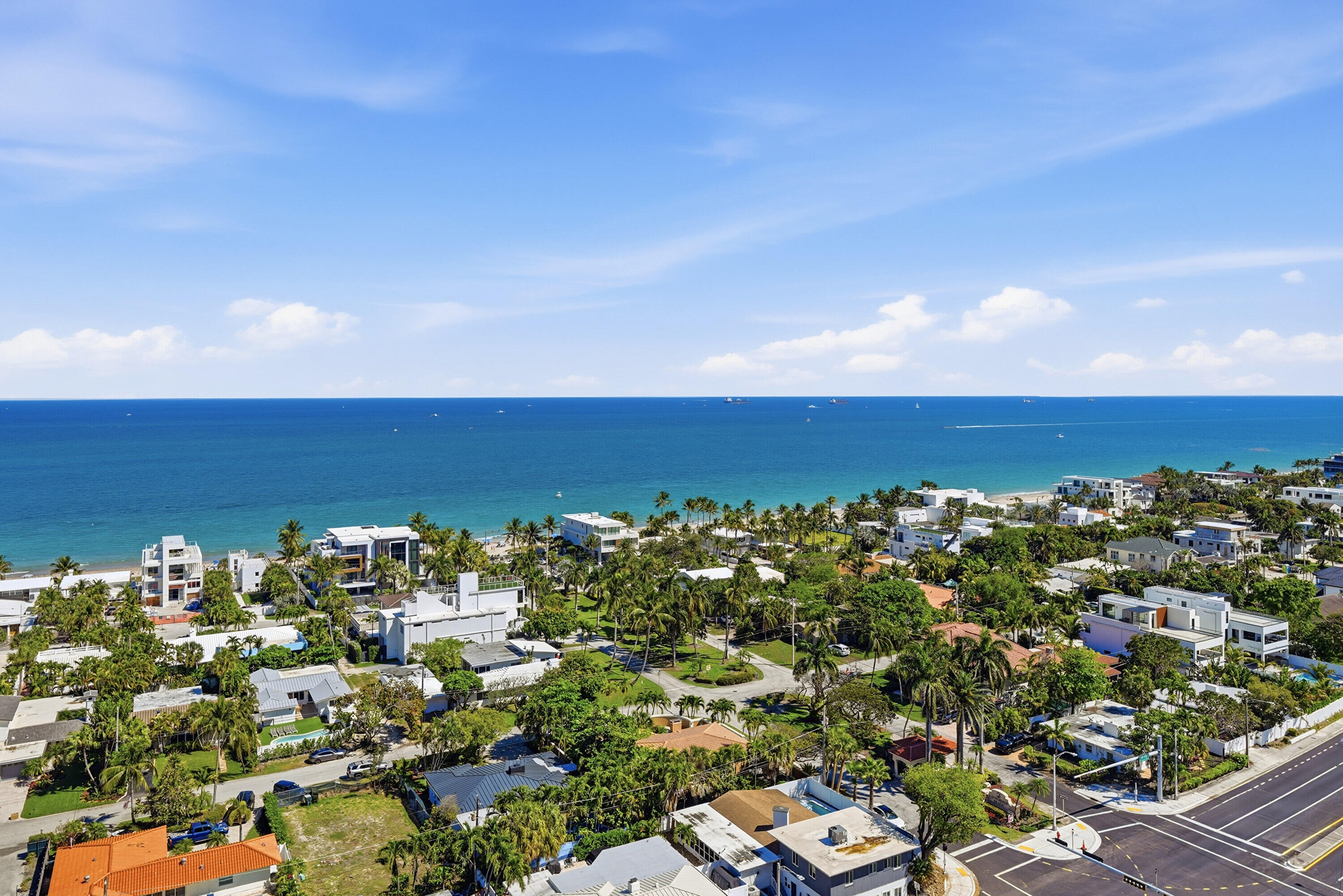 2715 N Ocean Boulevard Ph D — photo