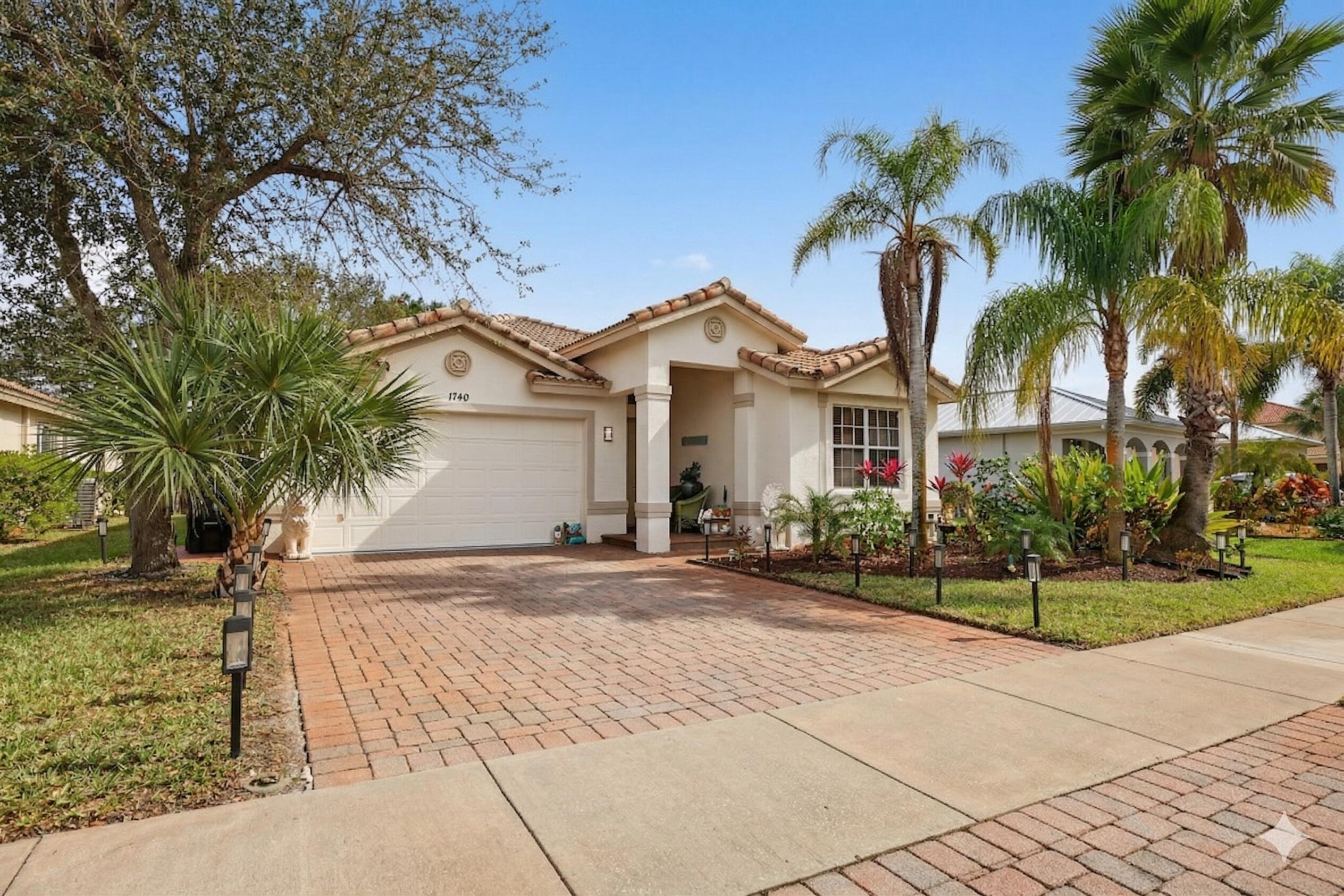 1740 SW Jamesport Drive — photo