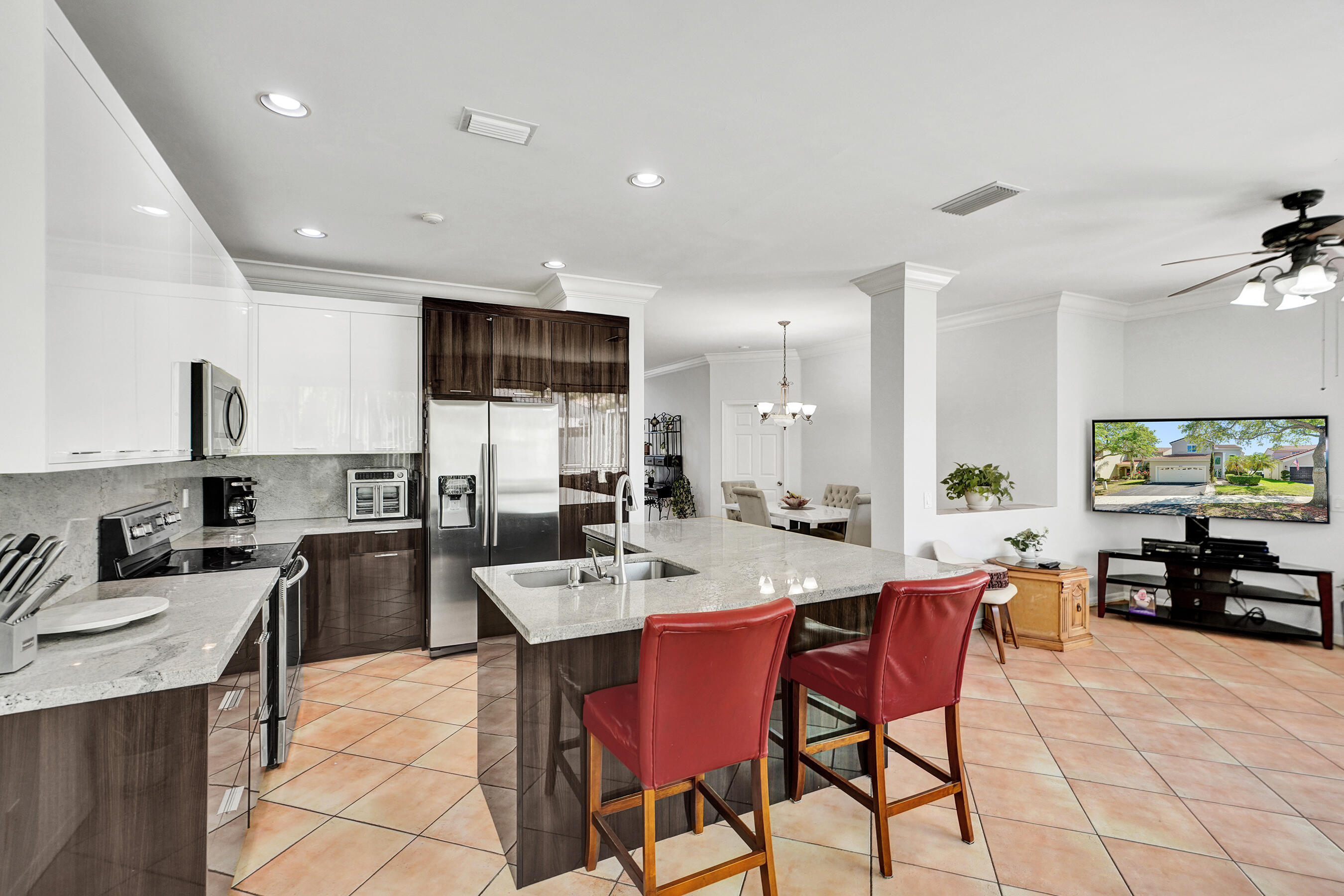 873 Stanton Drive — photo