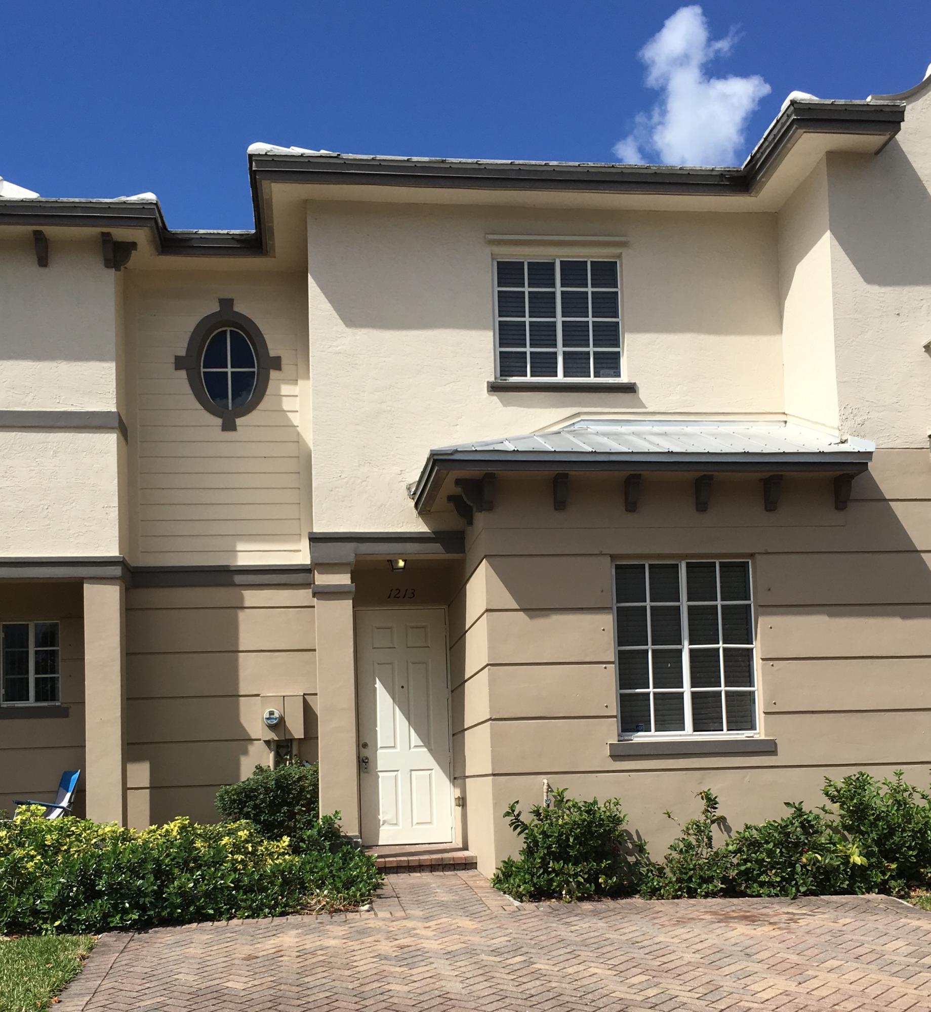 1213 Abaco Lane — photo