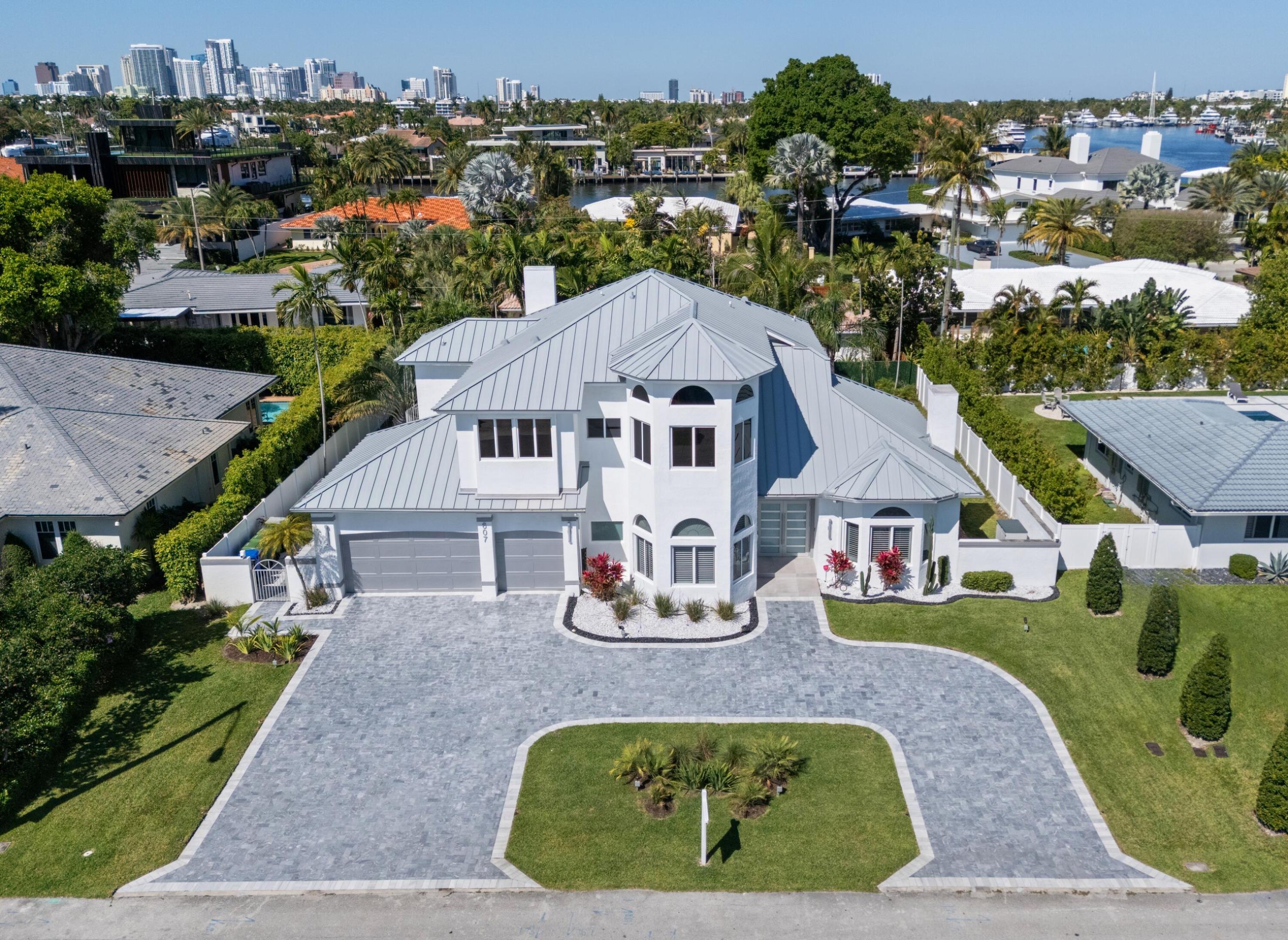 607 Intracoastal Drive — photo