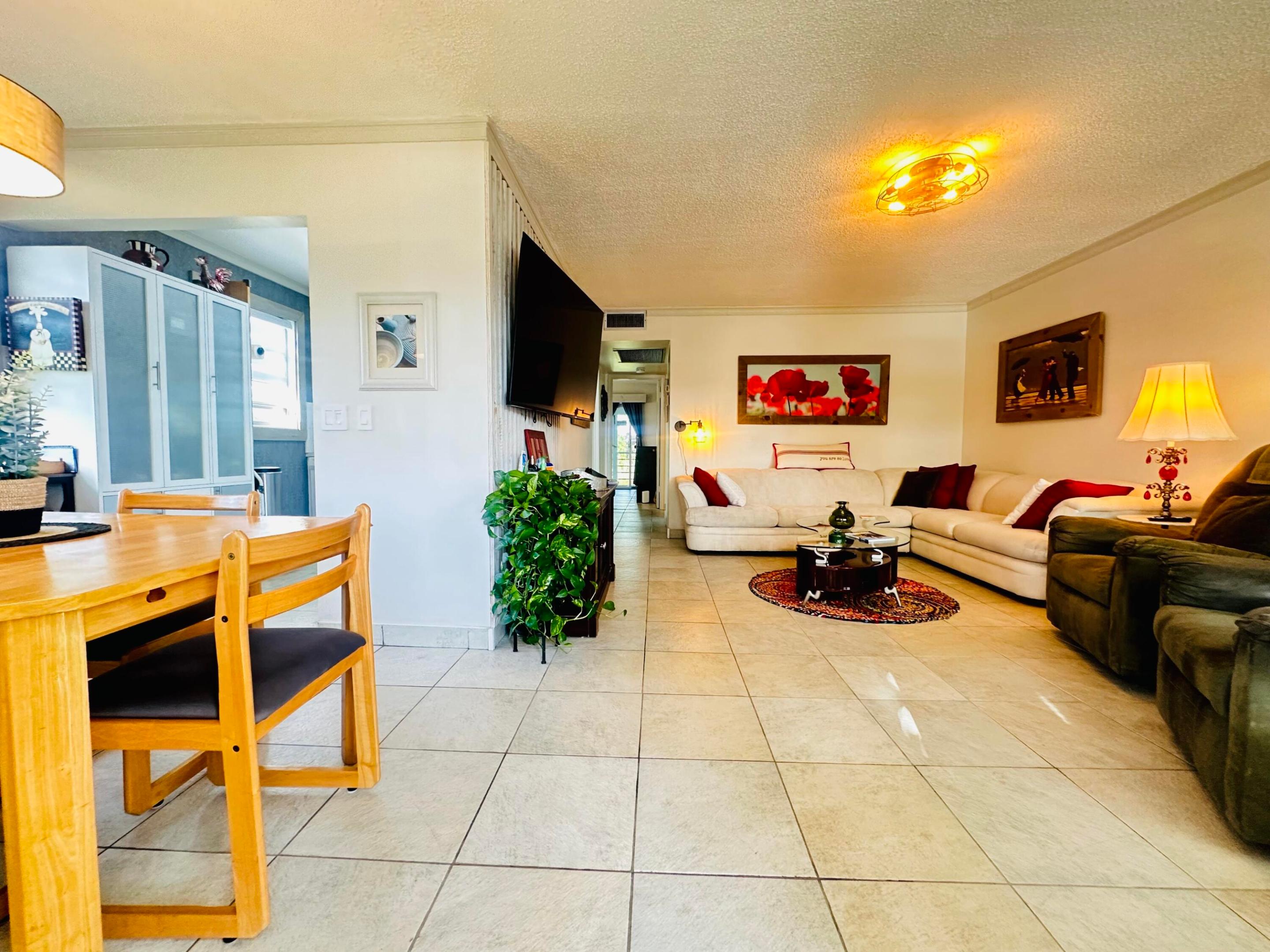 200 Ventnor L — photo