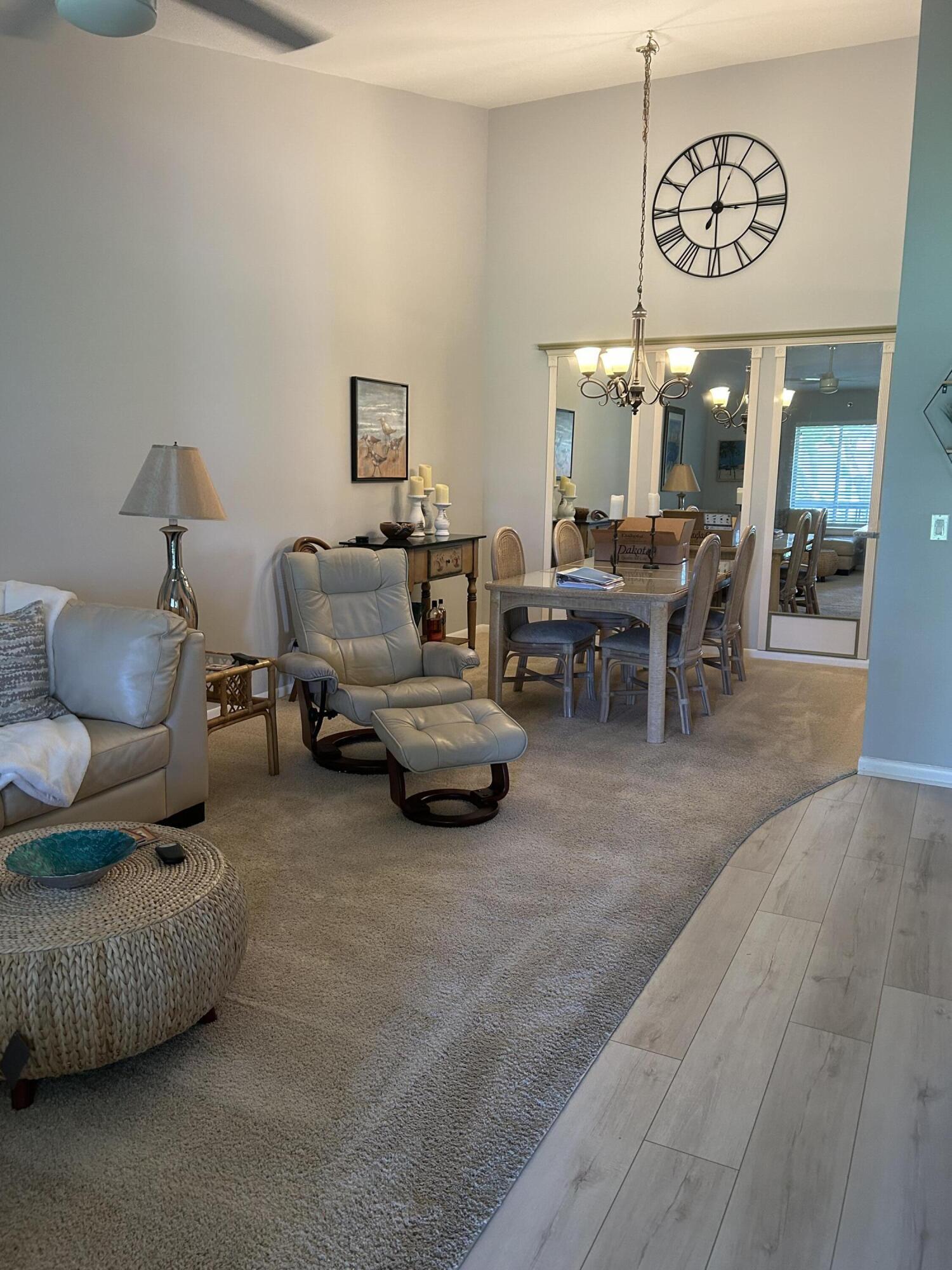 6504 Chasewood Drive Unit H — photo