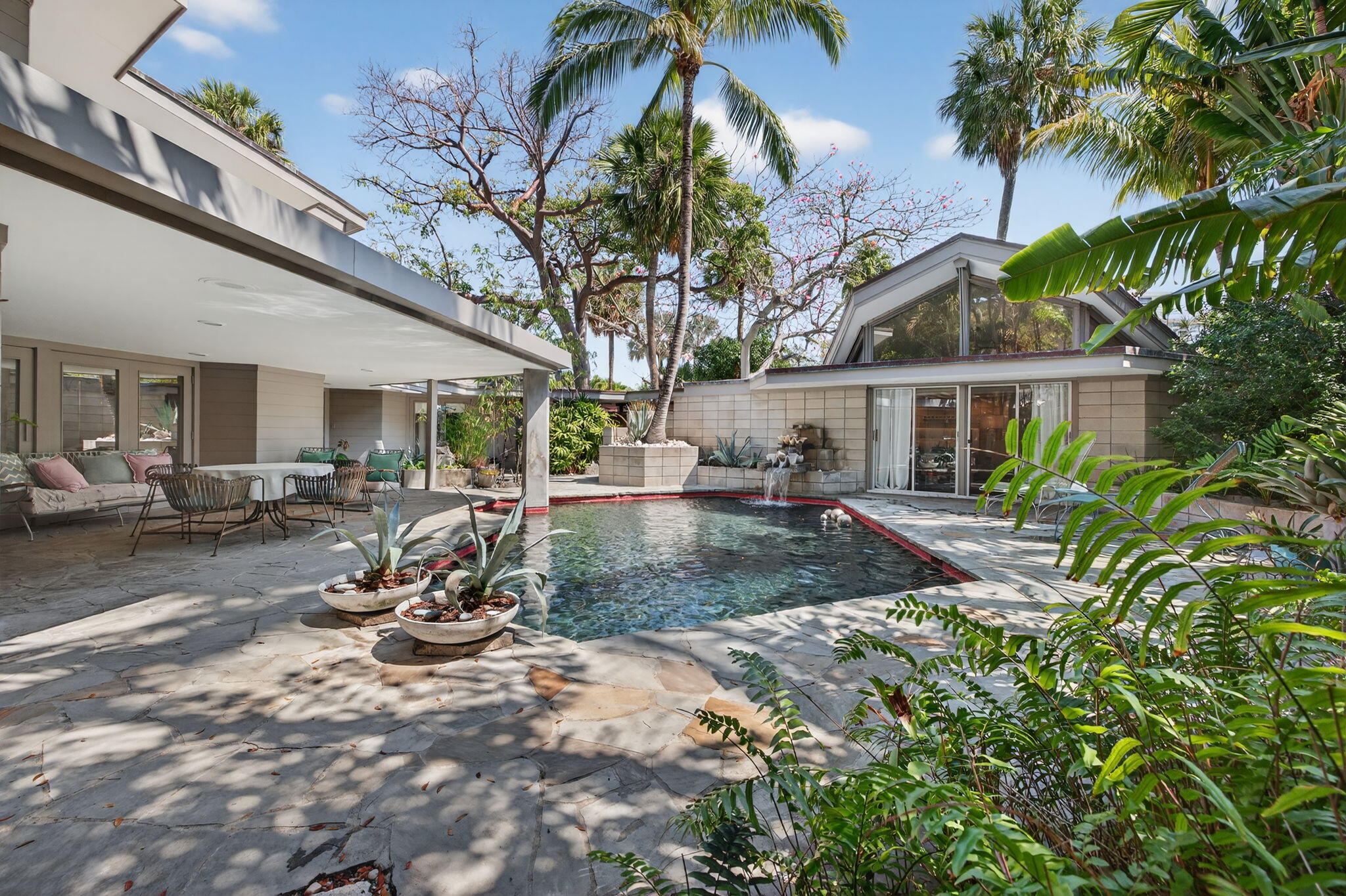 2040 Coral Reef Drive — photo