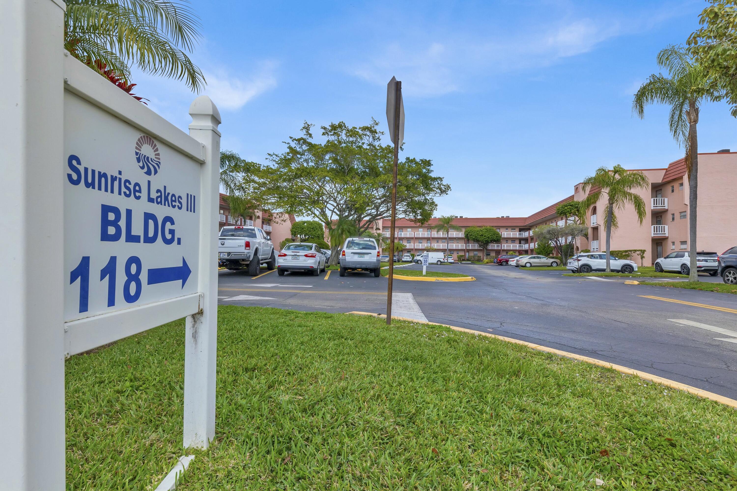 9401 Sunrise Lakes Boulevard 311 — photo