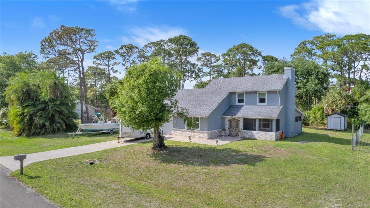 7202 Kenwood Road — photo