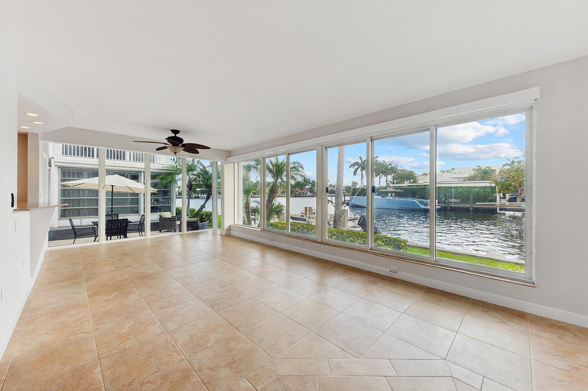 180 Isle Of Venice Drive Unit 119 — photo