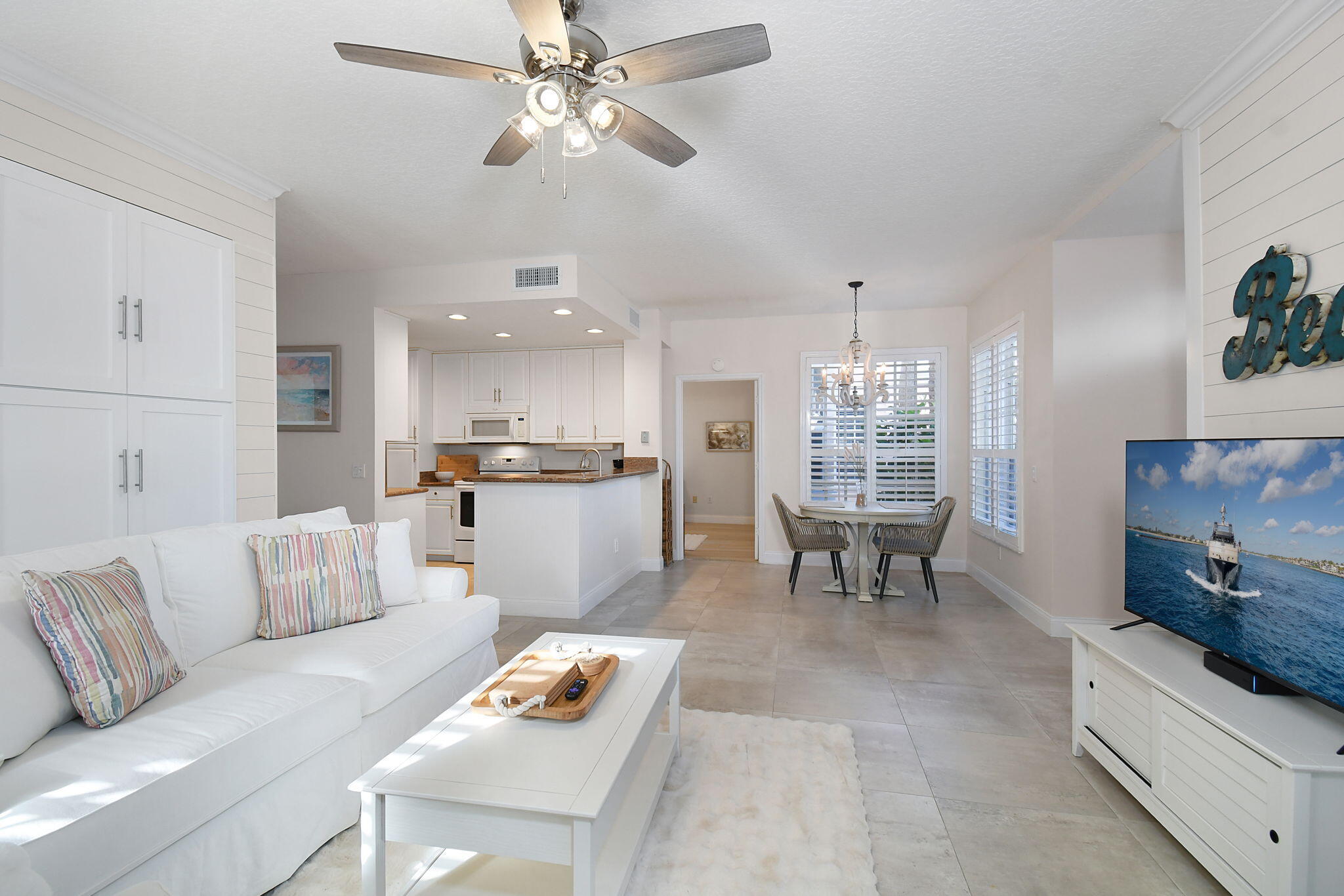 421 NE Plantation 617 — photo