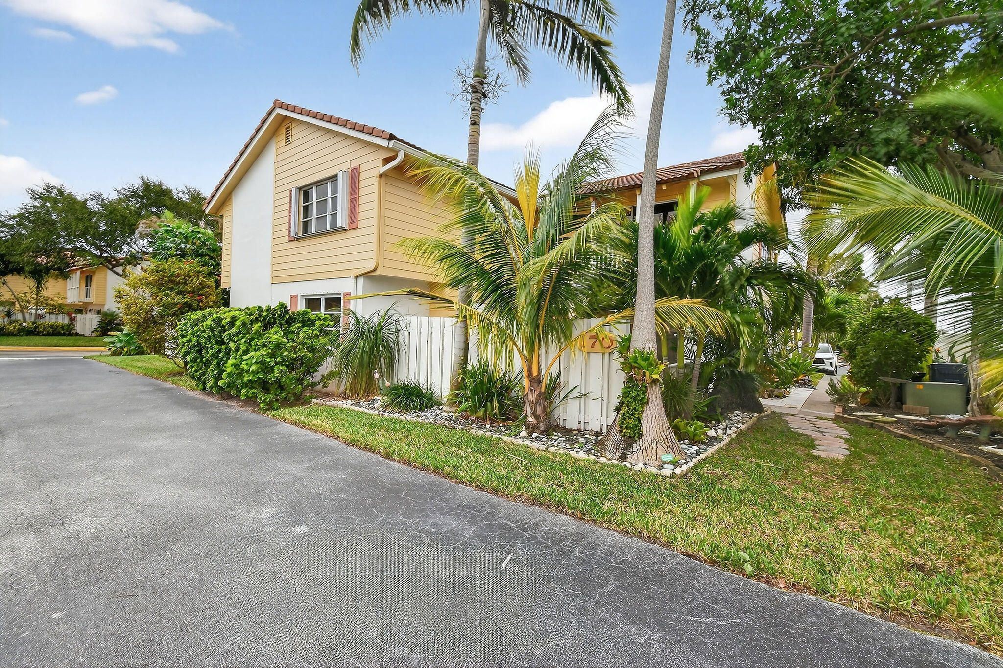 170 Seabreeze Circle — photo