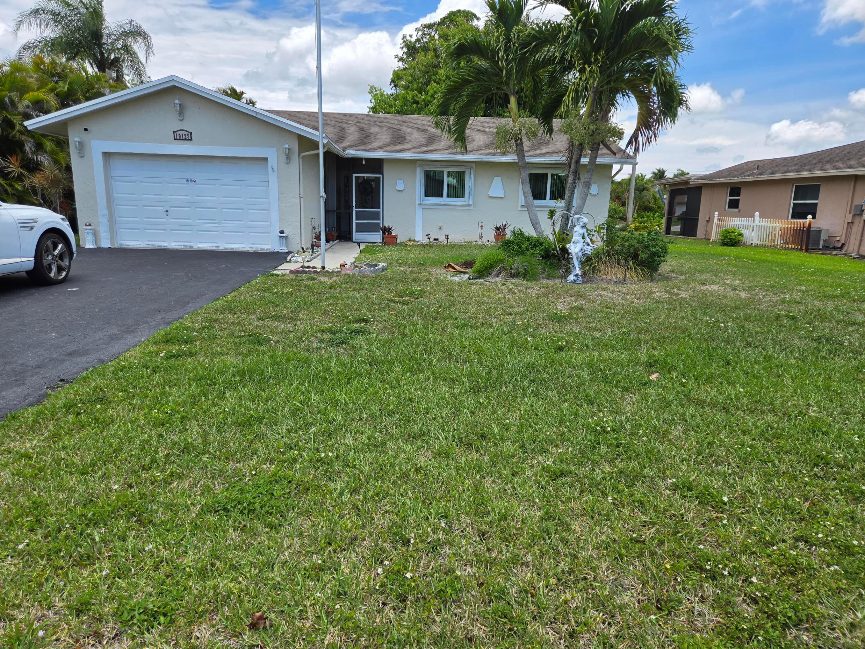 10125 NW 71st Street — photo