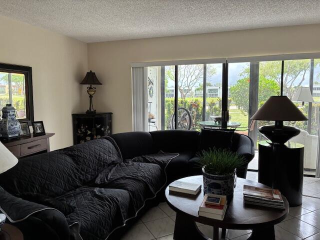 504 Piedmont K 504 — photo