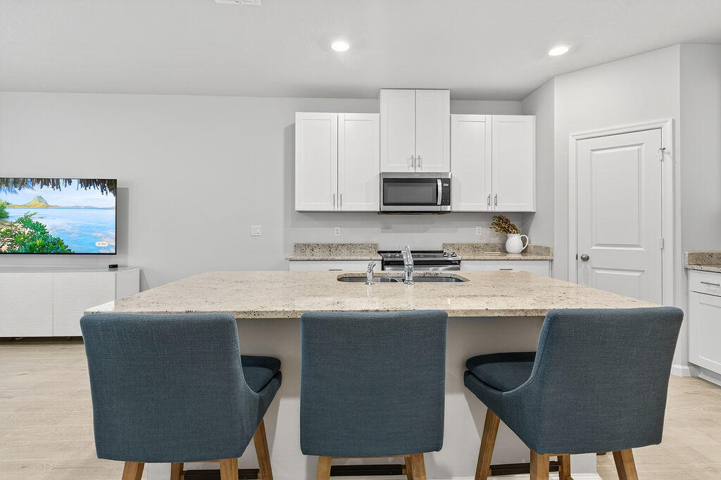 5696 SE Edgewater Circle, Stuart, FL 34997 — photo 3