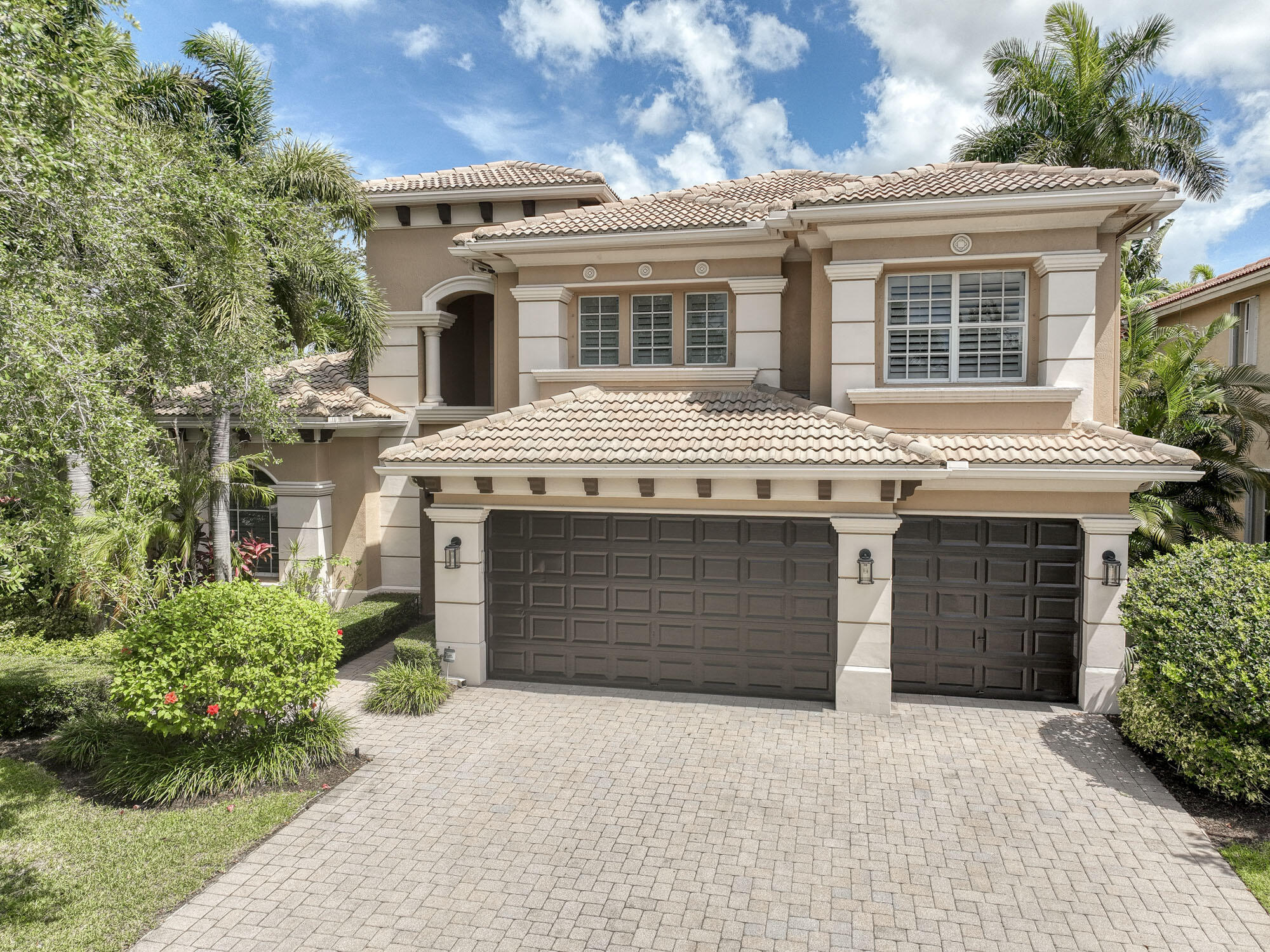 8801 Wellington View Drive — photo