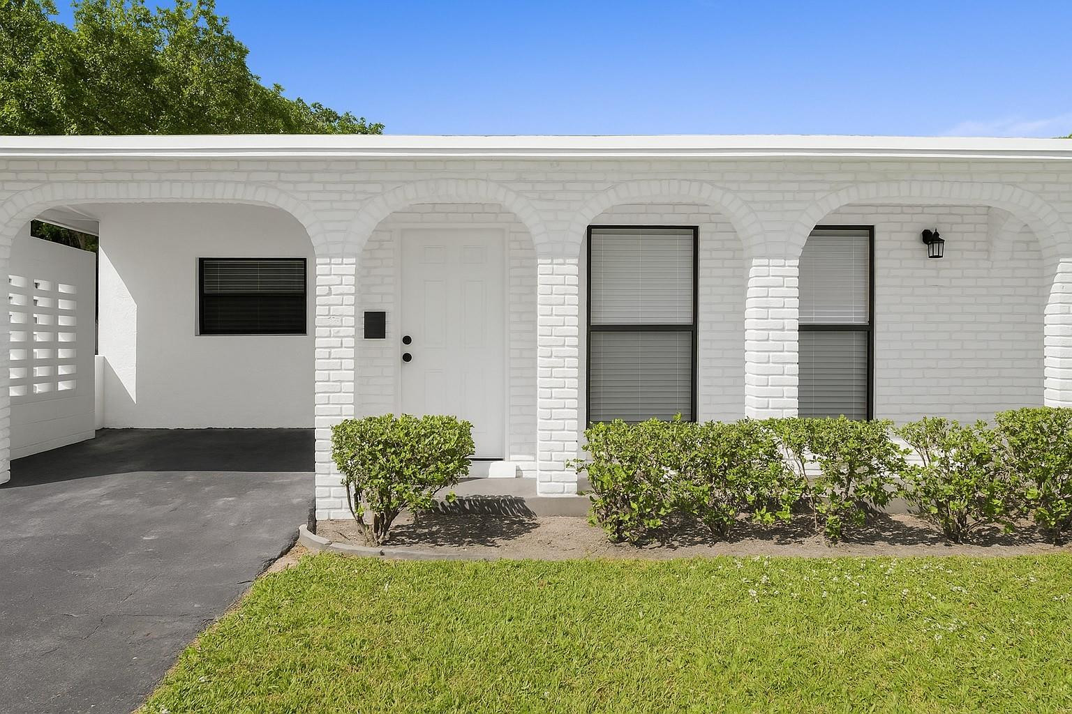 501 NW 30th Court — photo