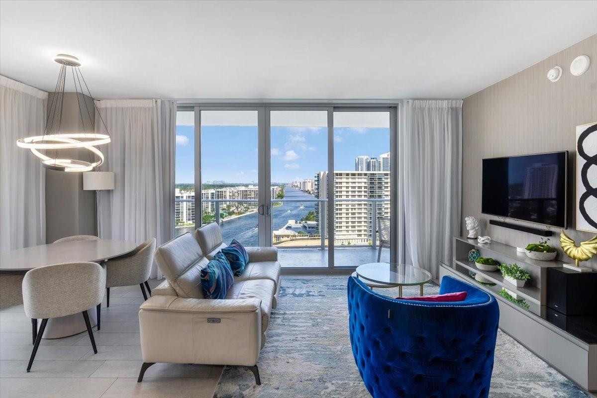 4010 S Ocean Drive R1102 — photo
