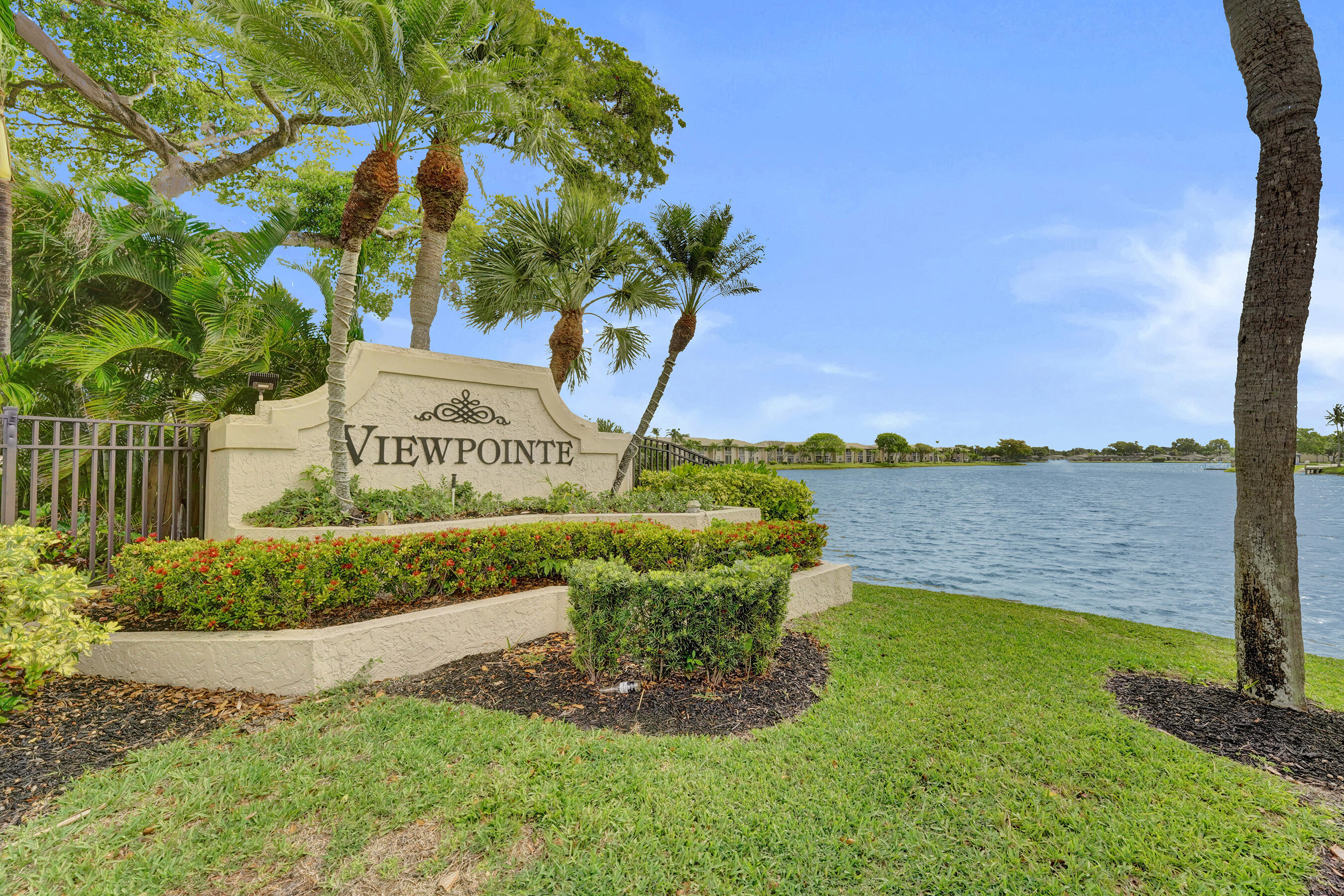 5531 Lakeside Drive 202 — photo