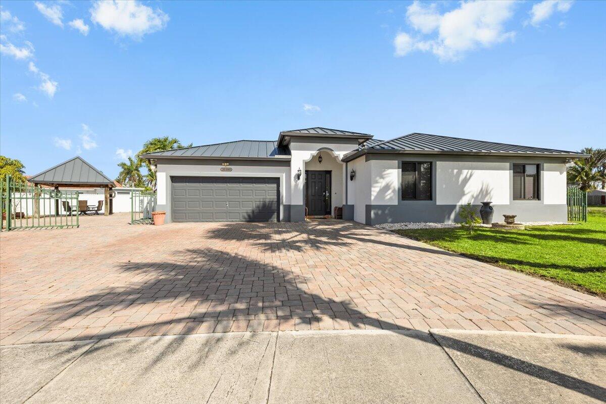 20300 SW 129th Place — photo