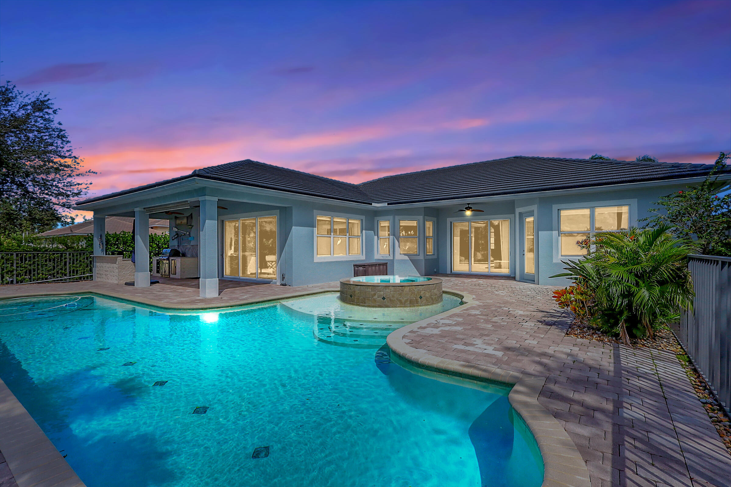 7186 SW Quiet River Court — photo