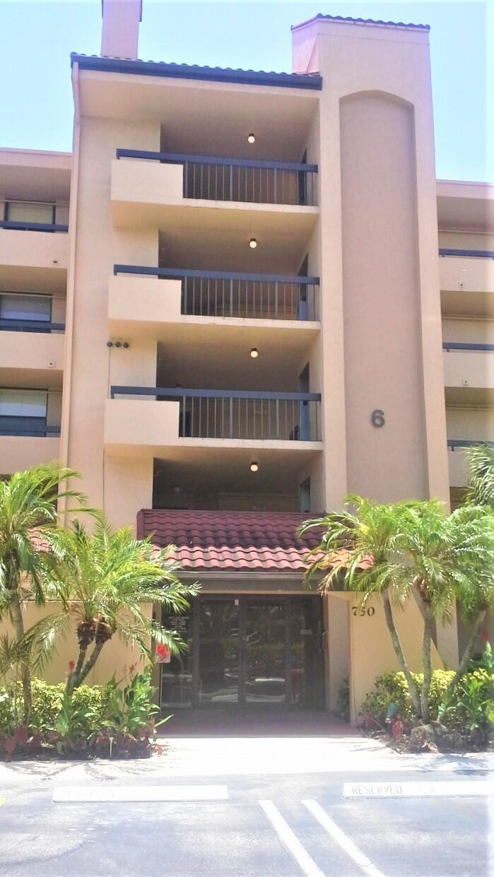 750 Egret Circle 6404 — photo