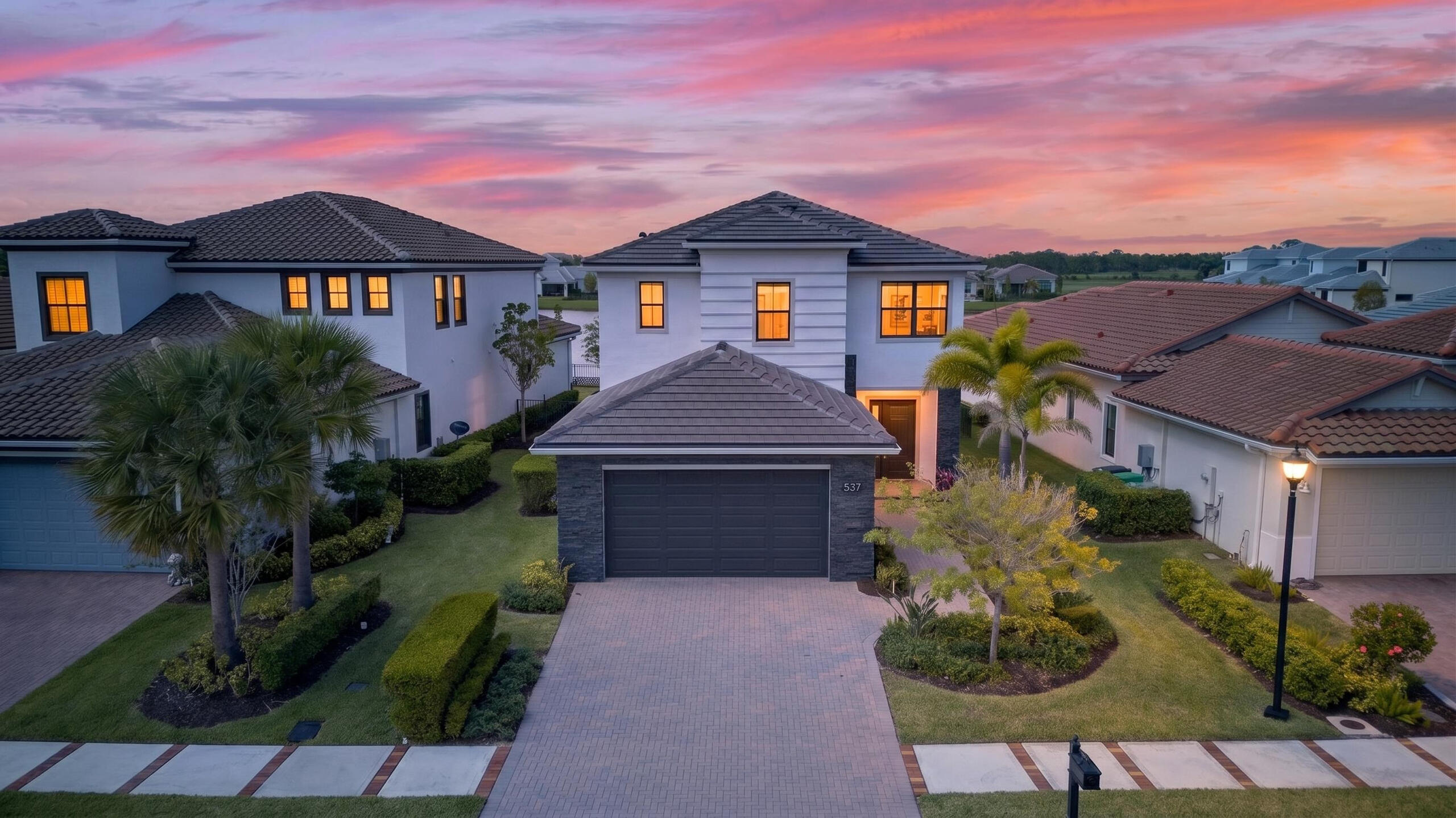 537 SE Fascino Circle — photo