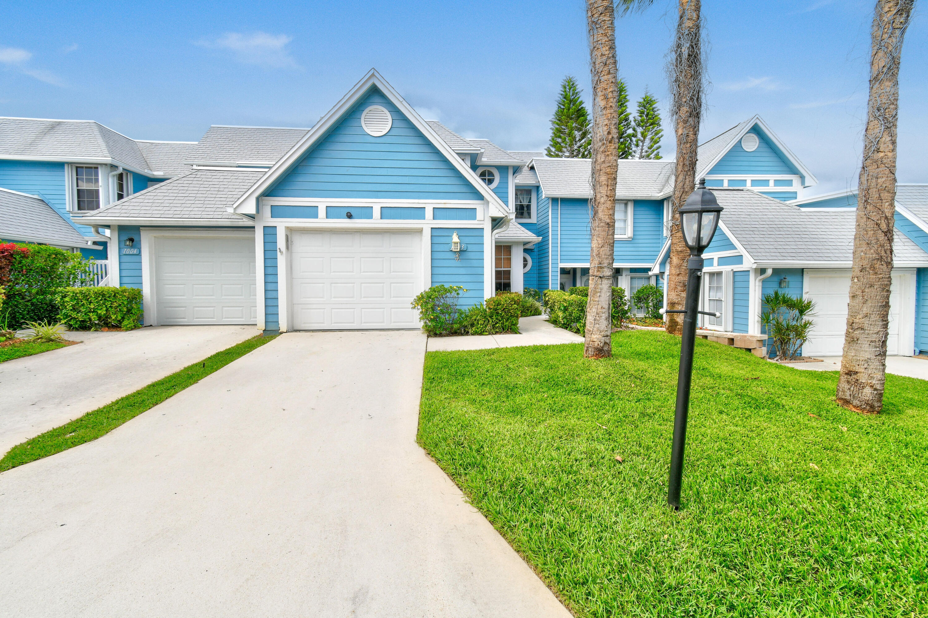 1003 Ocean Dunes Circle — photo