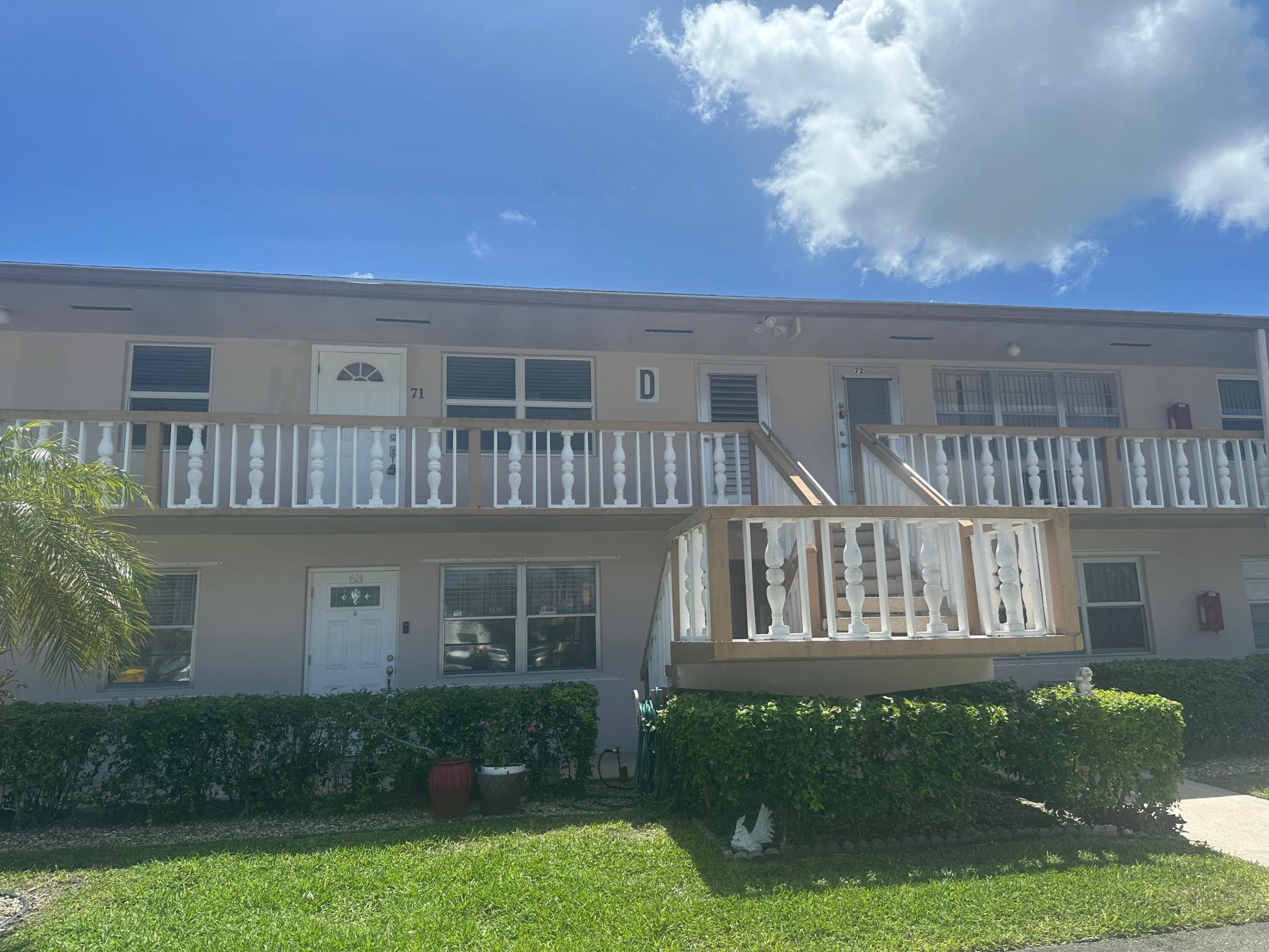 72 Northampton D — photo