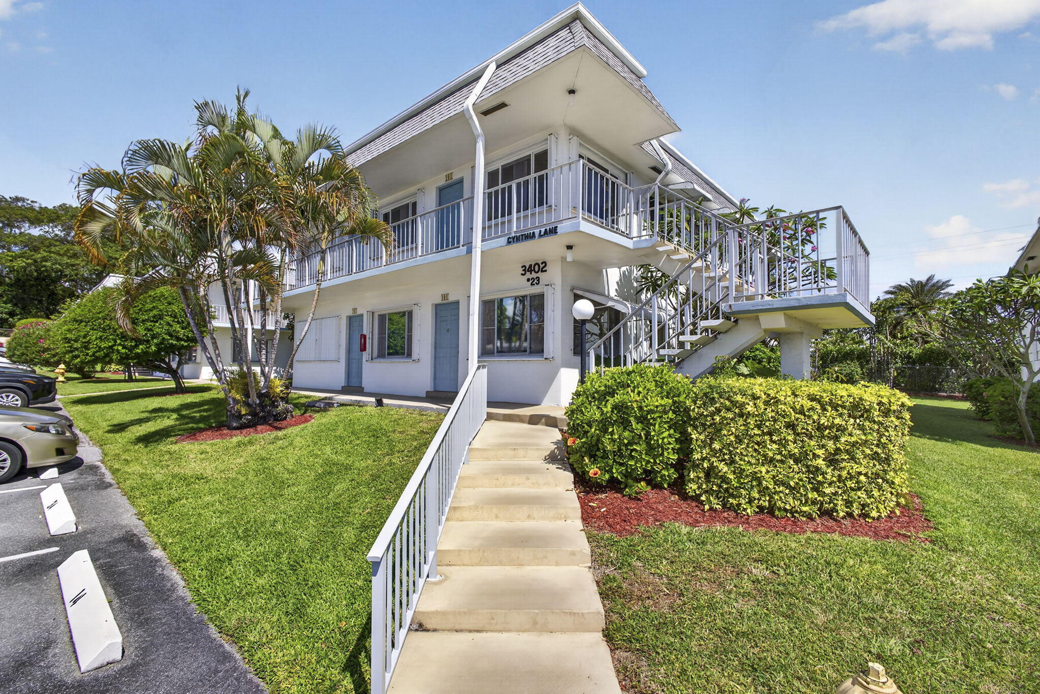 3402 Cynthia Lane 201 — photo