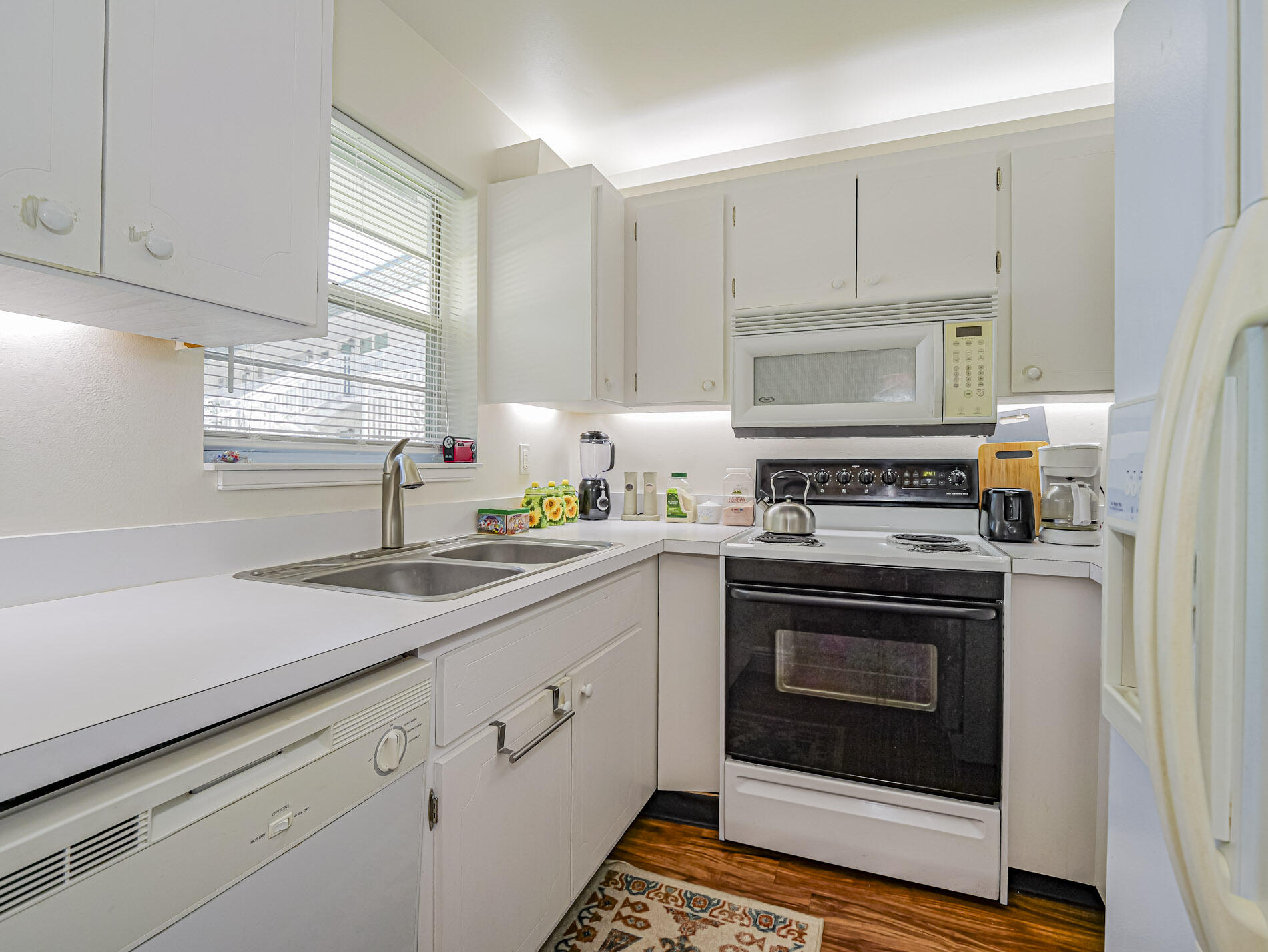2800 Indian River Boulevard 4R — photo