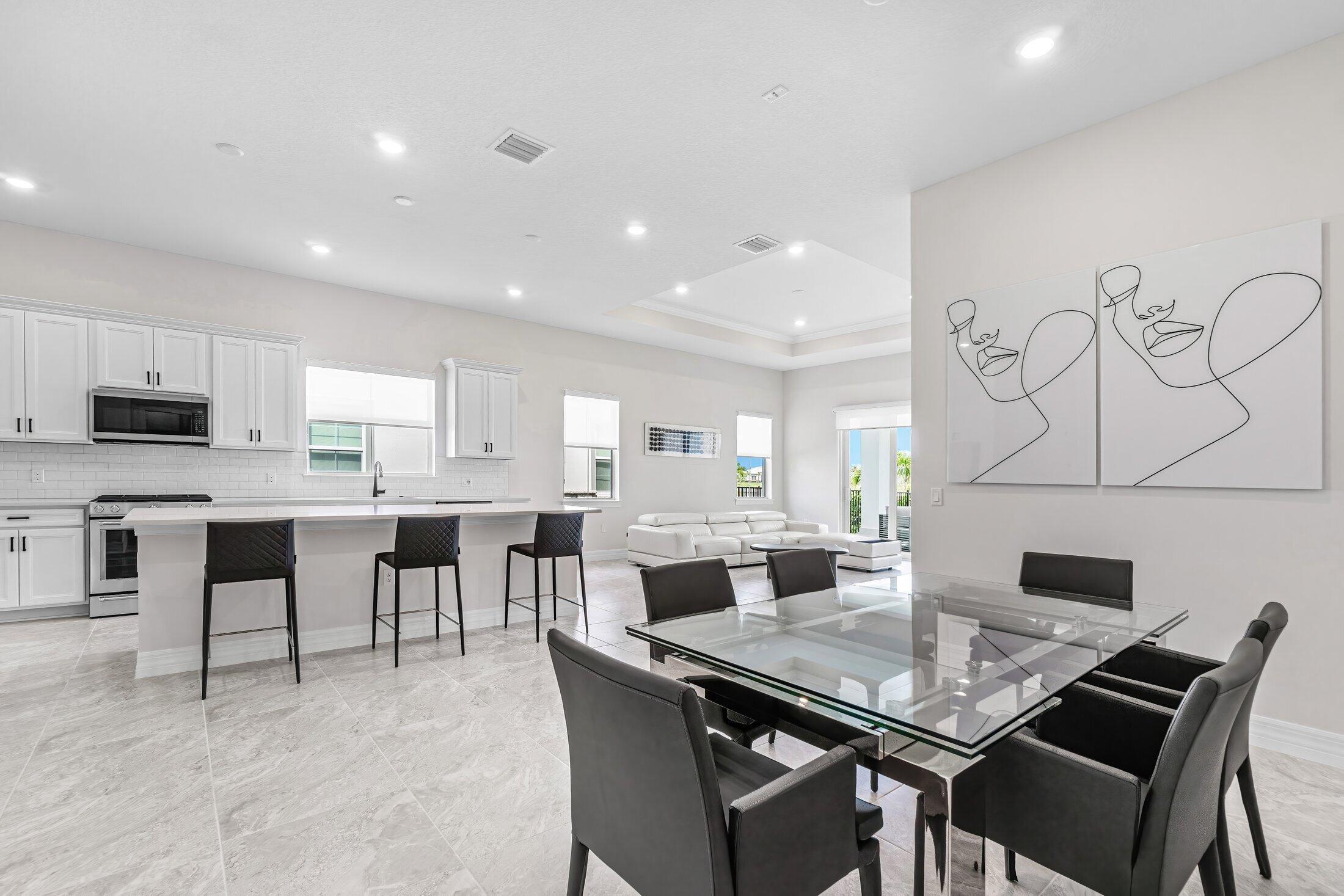 12325 Frontline Lane — photo