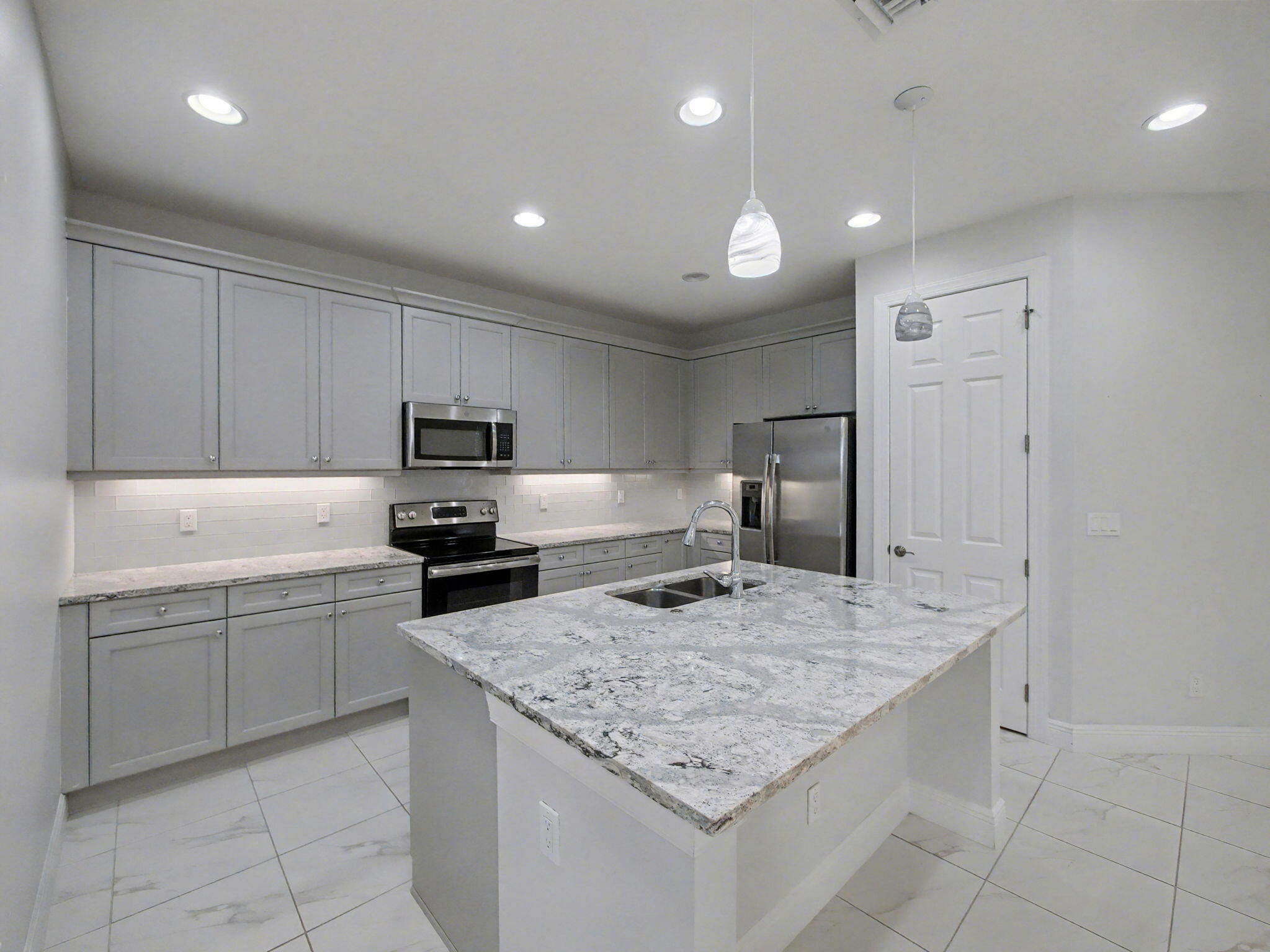 24072 SW Firenze Way — photo