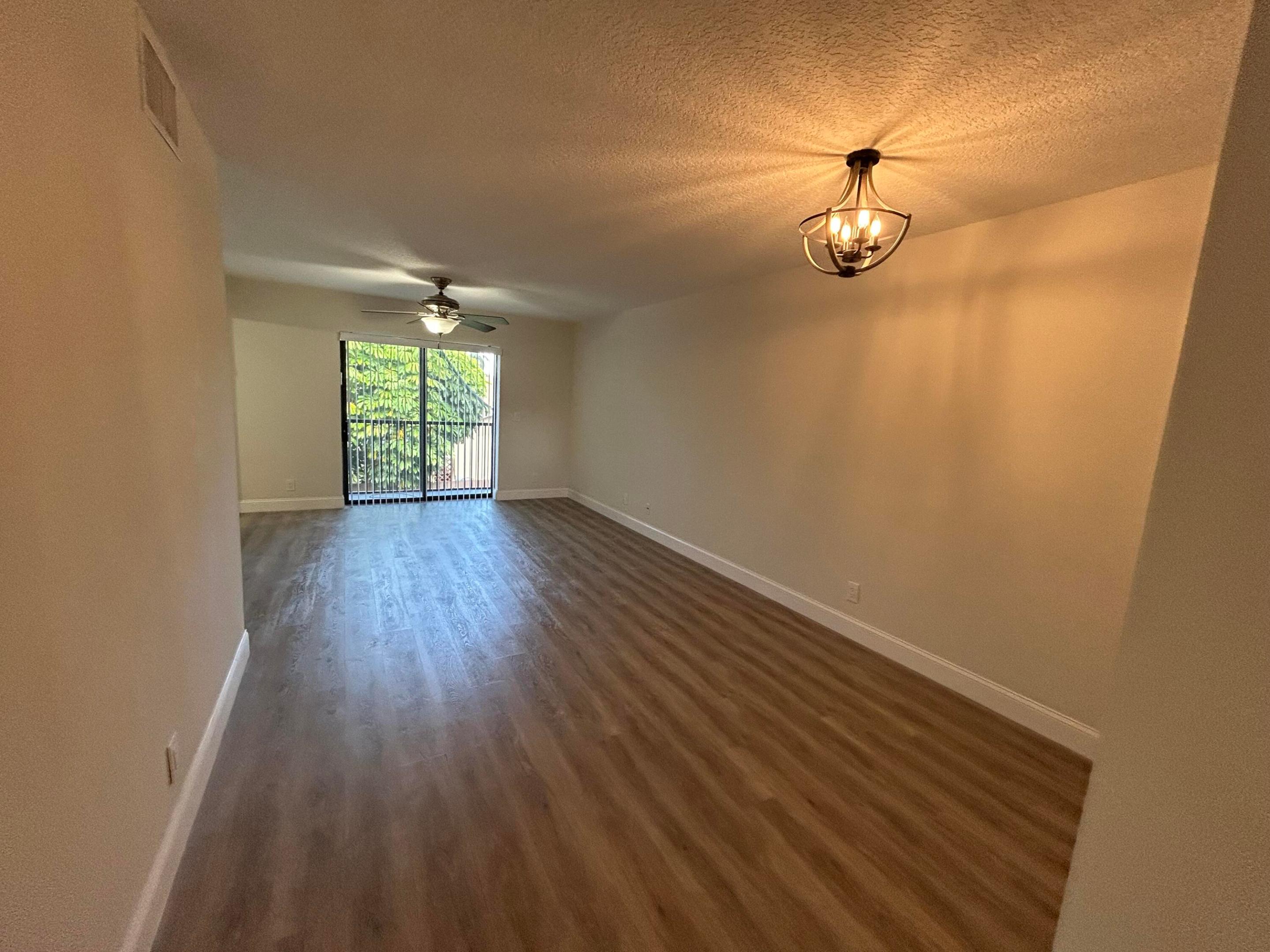 21906 Lake Forest Circle Apt 205 — photo