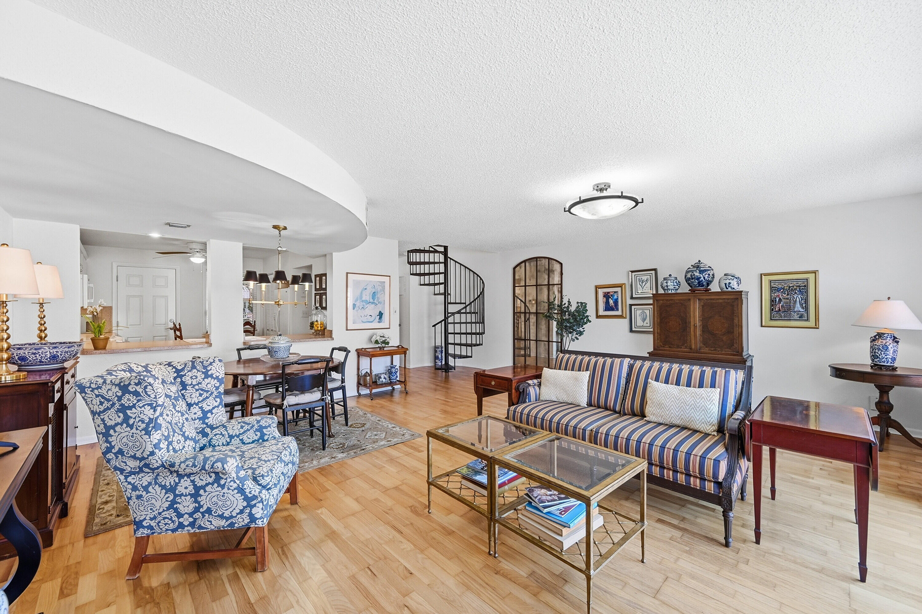 670 Tennis Club Drive Unit 303 — photo