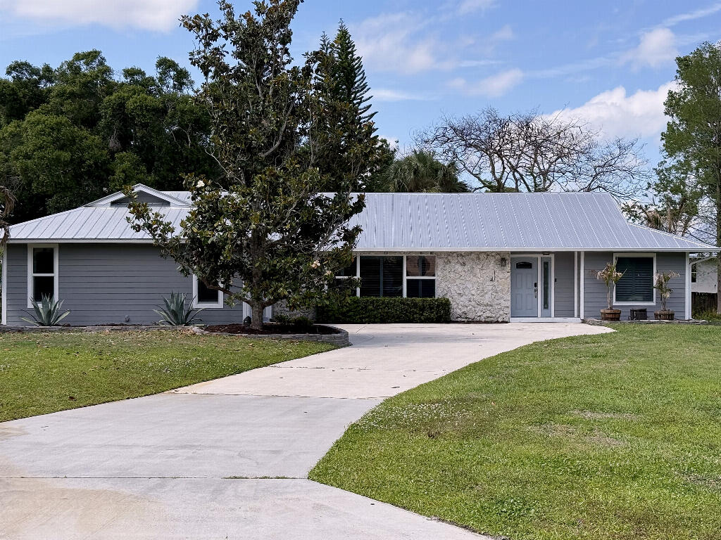 2402 River Hammock Lane — photo